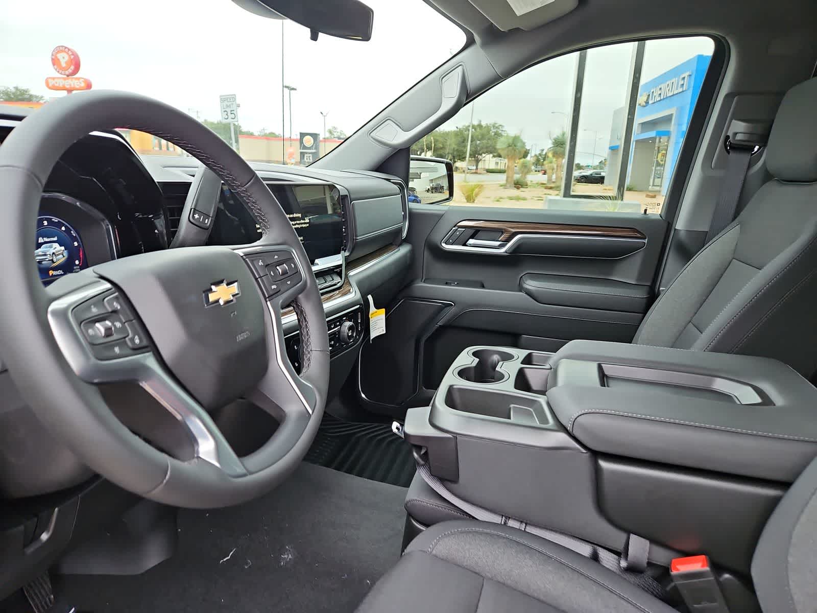 Thumbnail: 2024 Chevrolet Silverado 1500 - 2