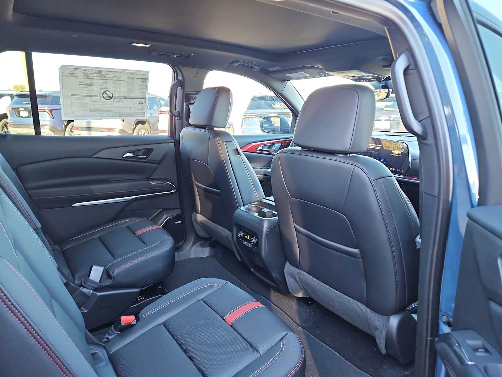 Thumbnail: 2026 Chevrolet Traverse - 16