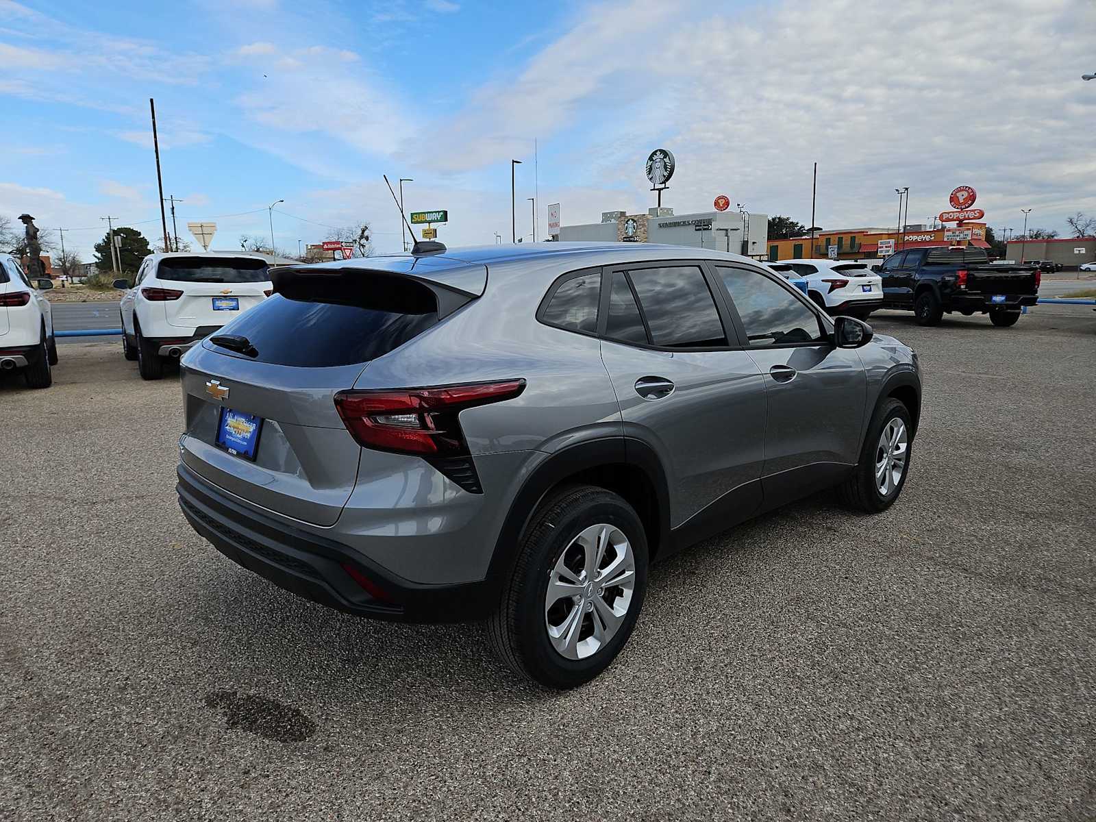 Thumbnail: 2026 Chevrolet Trax - 8