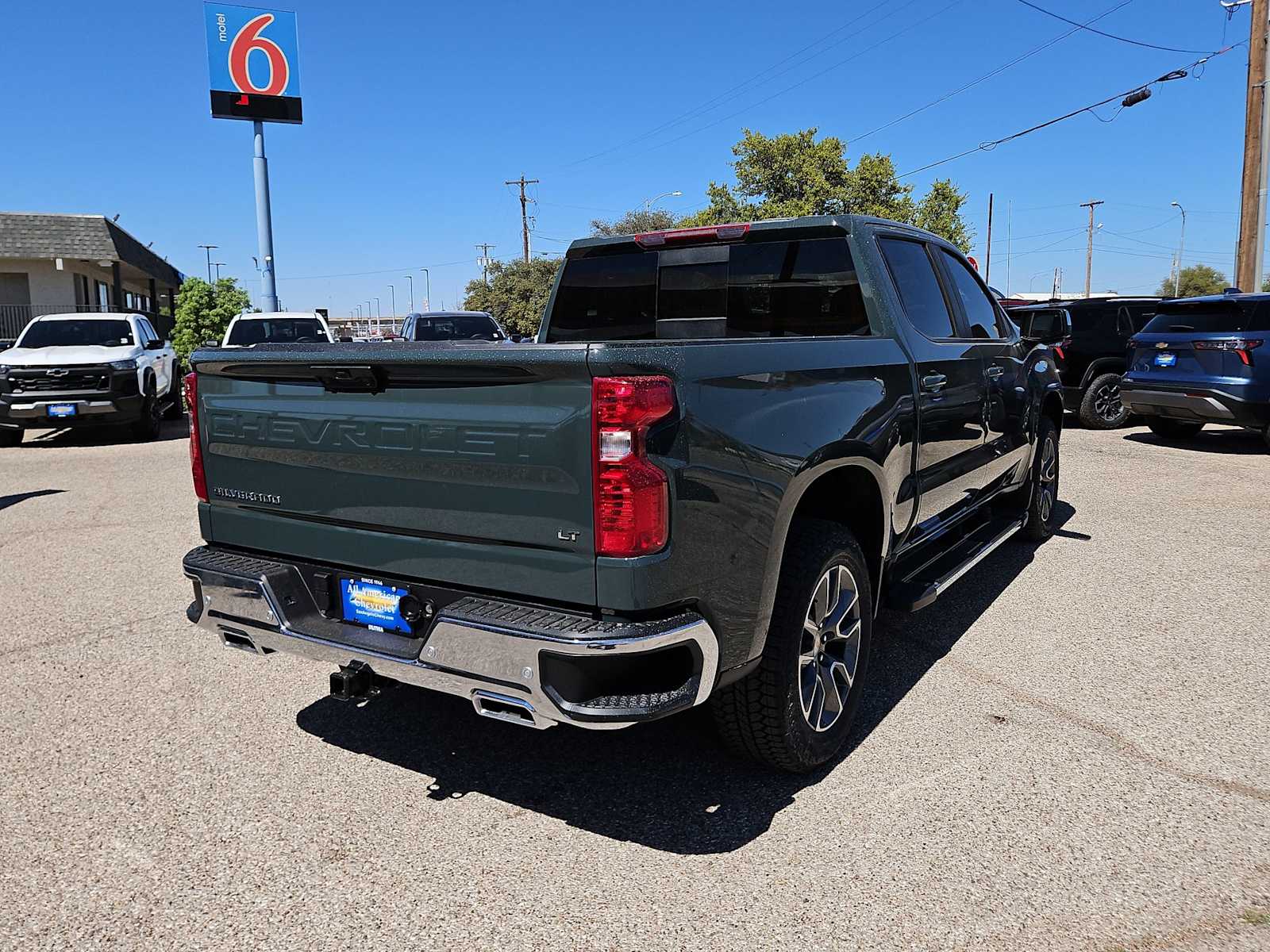 Thumbnail: 2026 Chevrolet Silverado 1500 - 8