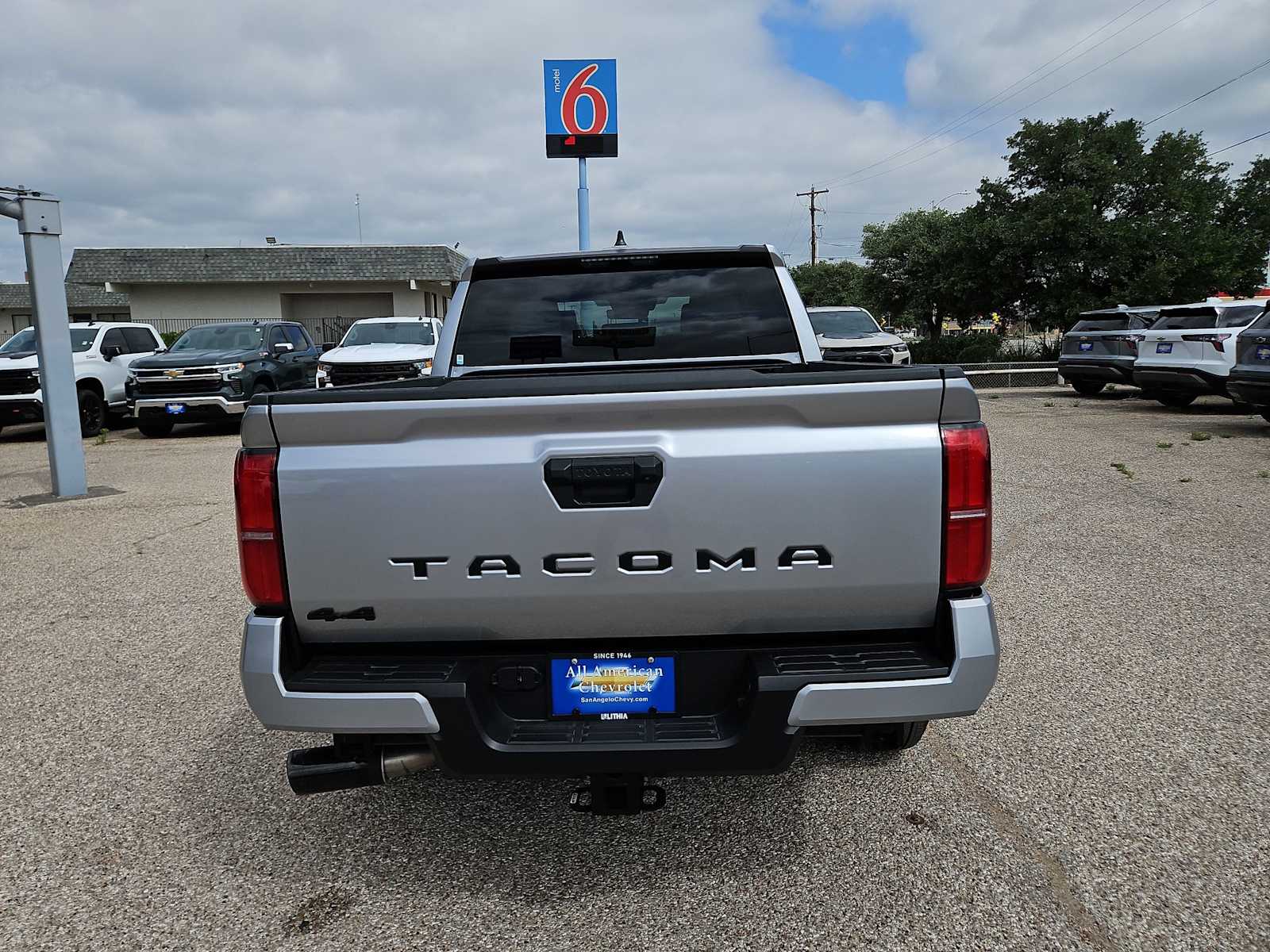 Thumbnail: 2025 Toyota Tacoma - 7