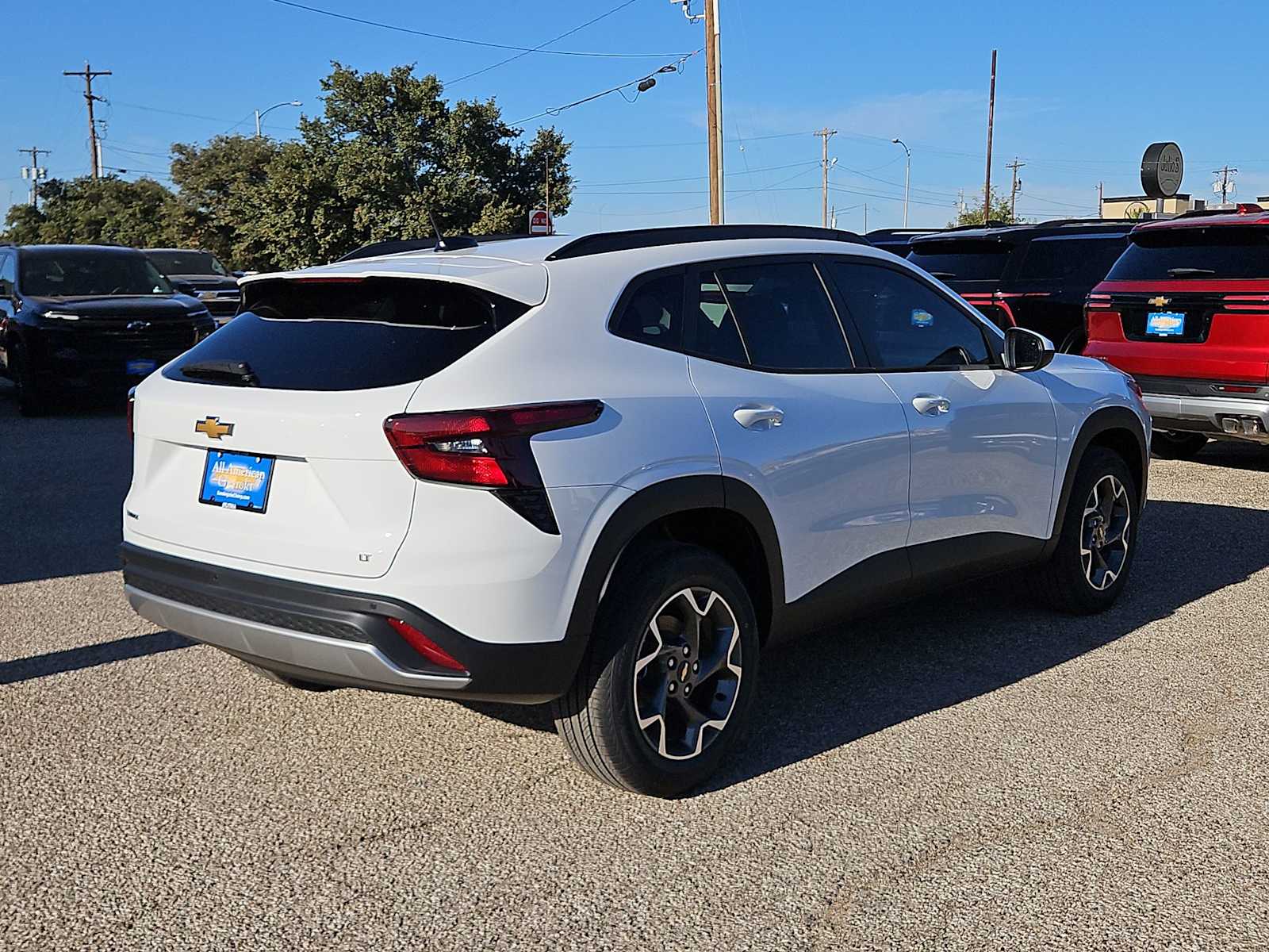 Thumbnail: 2026 Chevrolet Trax - 8