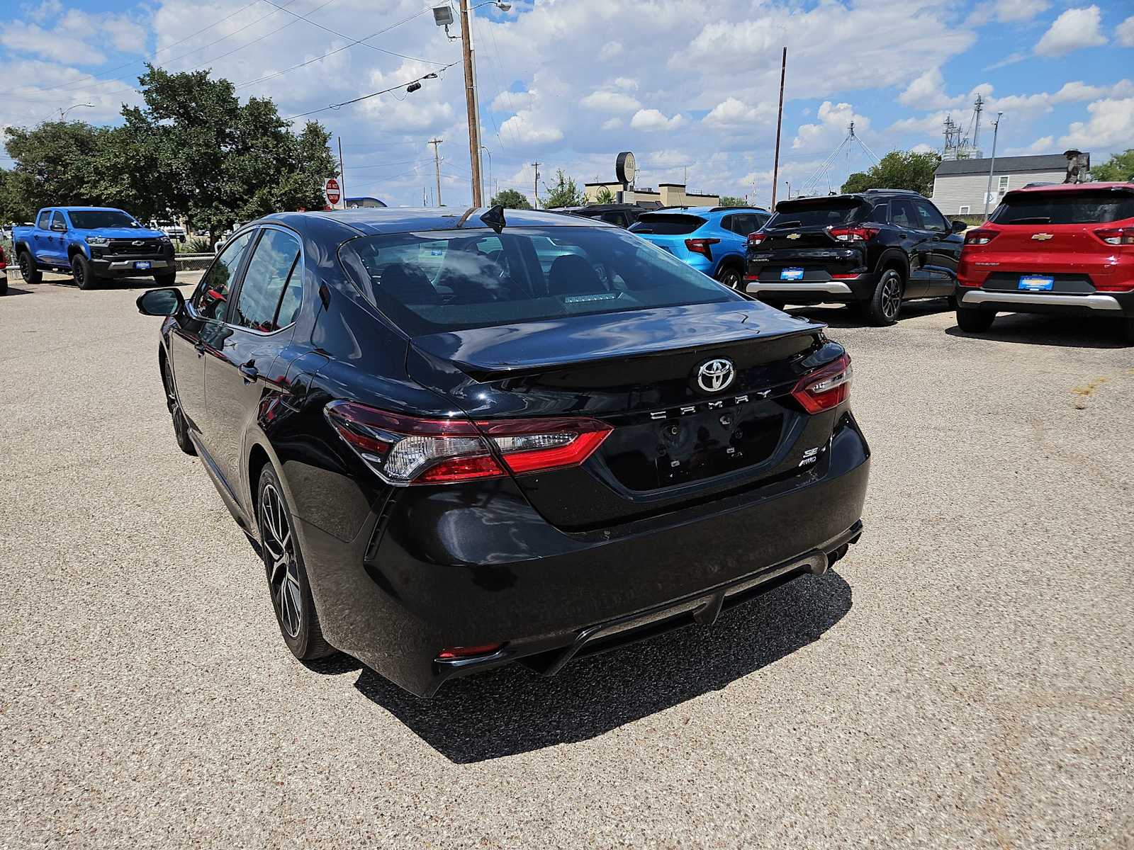 Thumbnail: 2021 Toyota Camry - 4