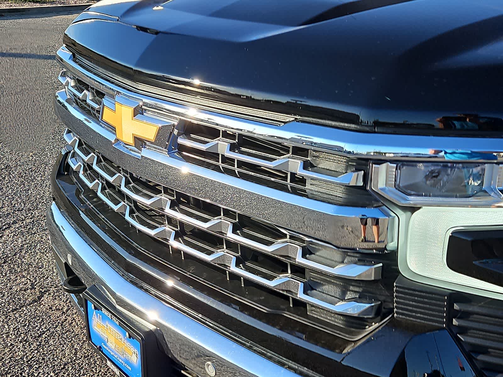 Thumbnail: 2024 Chevrolet Silverado 1500 - 9