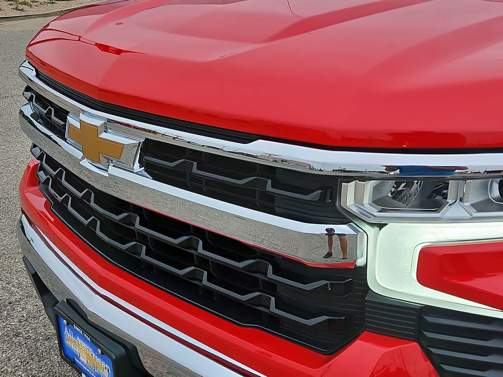 Thumbnail: 2024 Chevrolet Silverado 1500 - 9