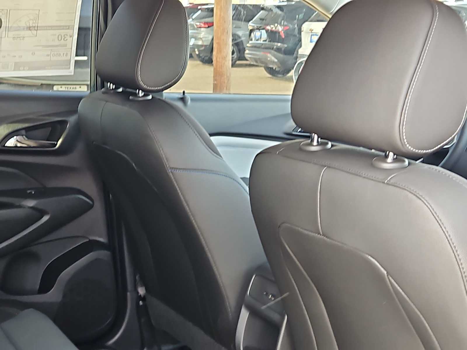 Thumbnail: 2026 Chevrolet Trax - 17