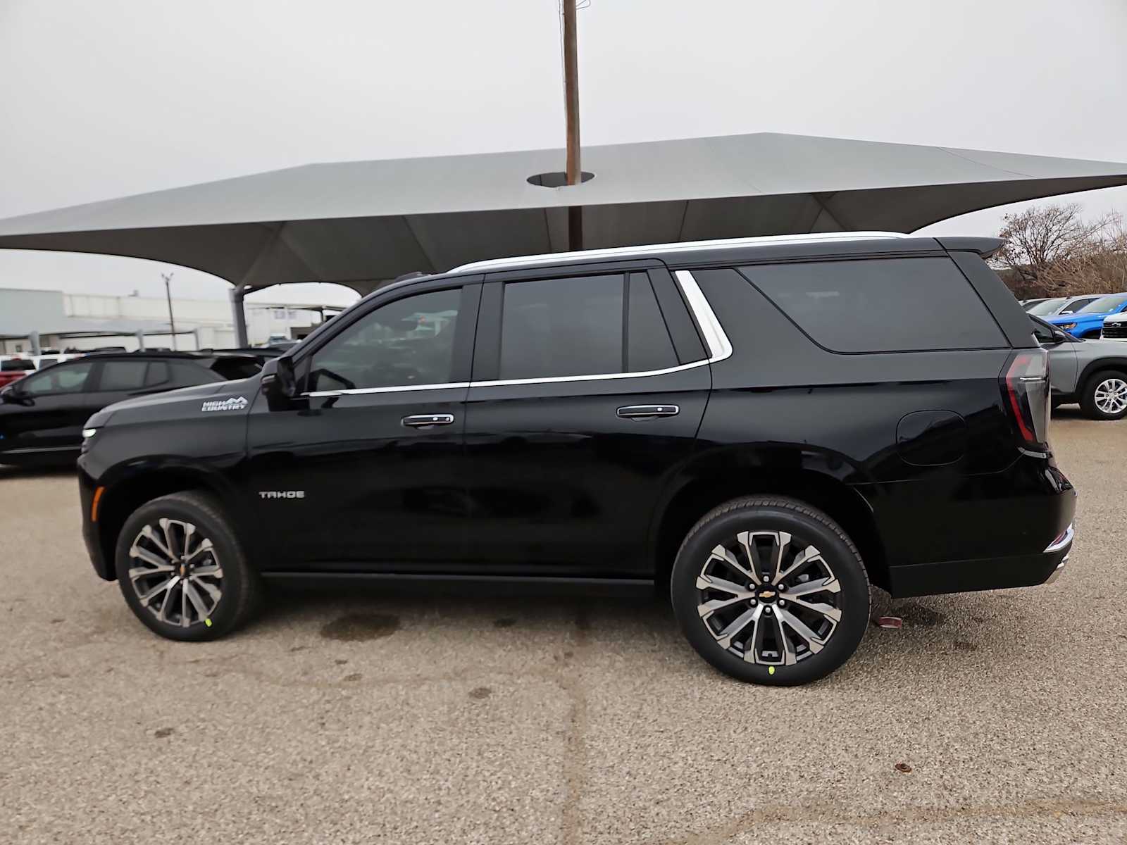 Thumbnail: 2026 Chevrolet Tahoe - 5