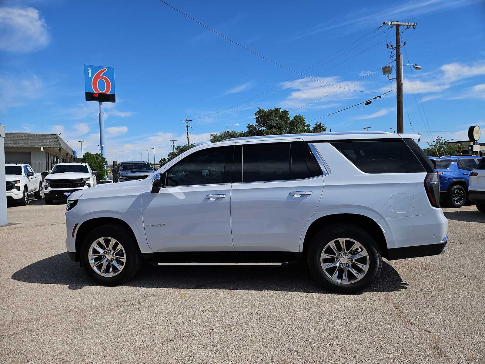 Thumbnail: 2026 Chevrolet Tahoe - 5