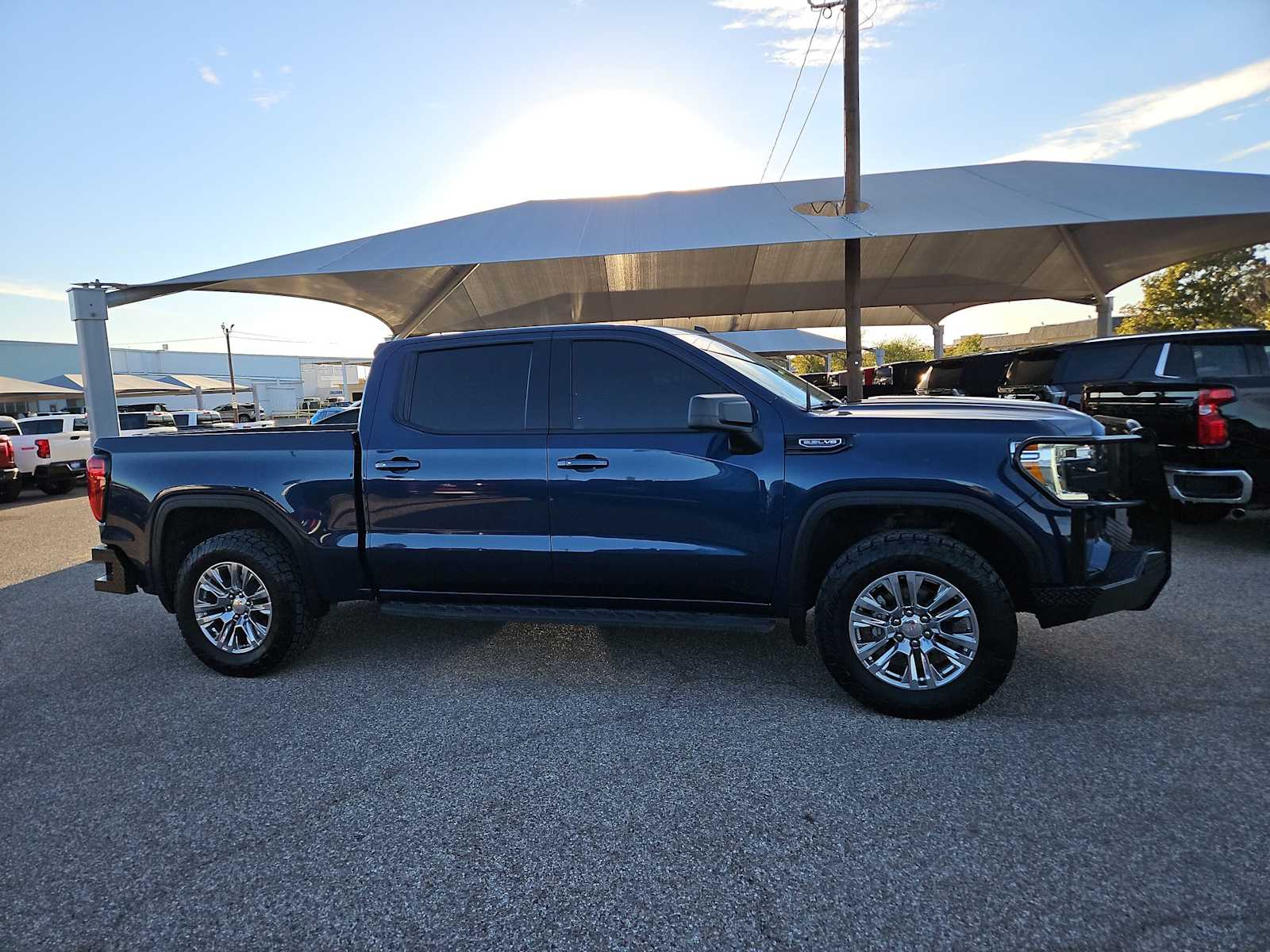 Thumbnail: 2021 GMC Sierra 1500 - 9