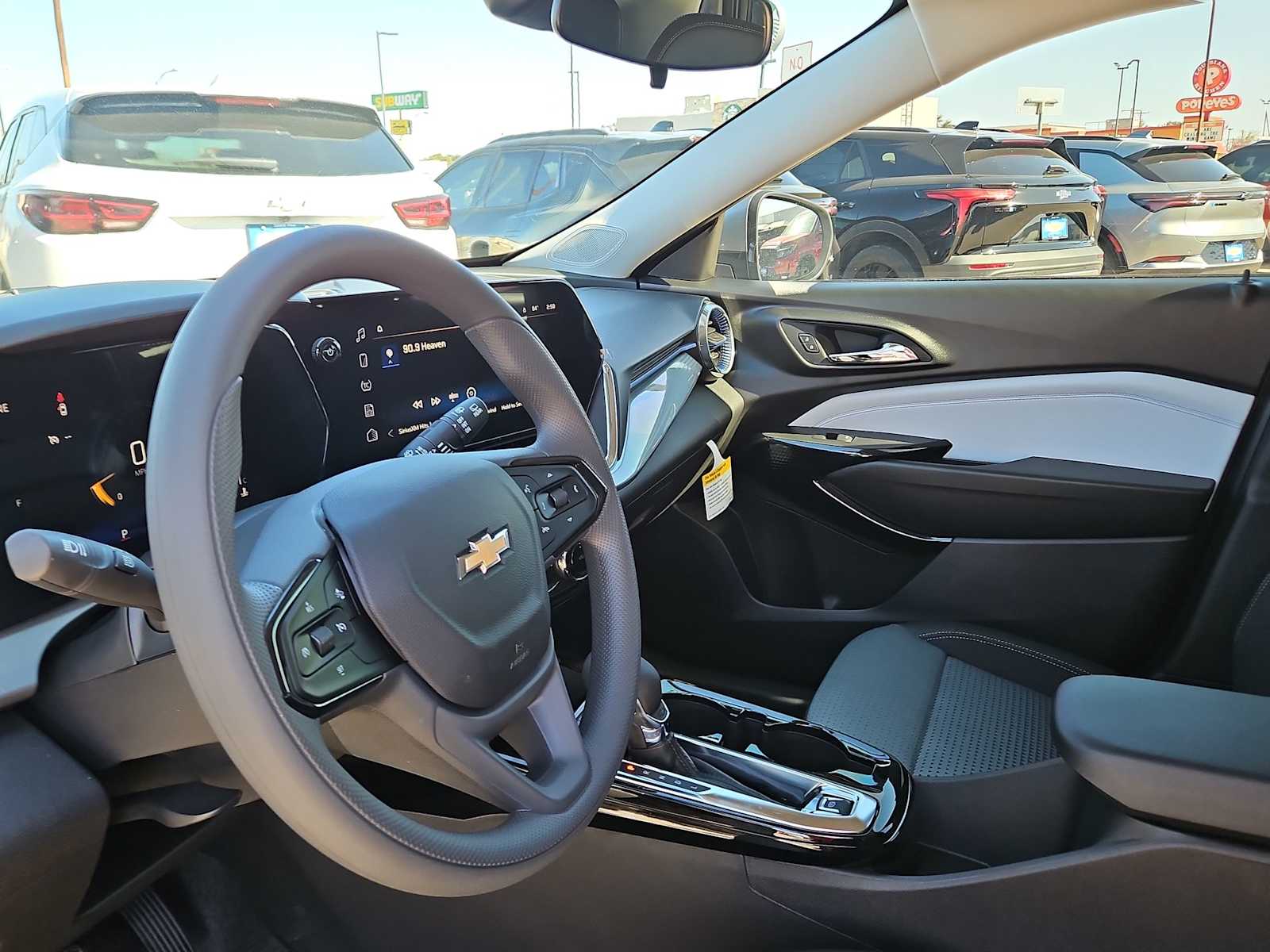 Thumbnail: 2026 Chevrolet Trax - 10