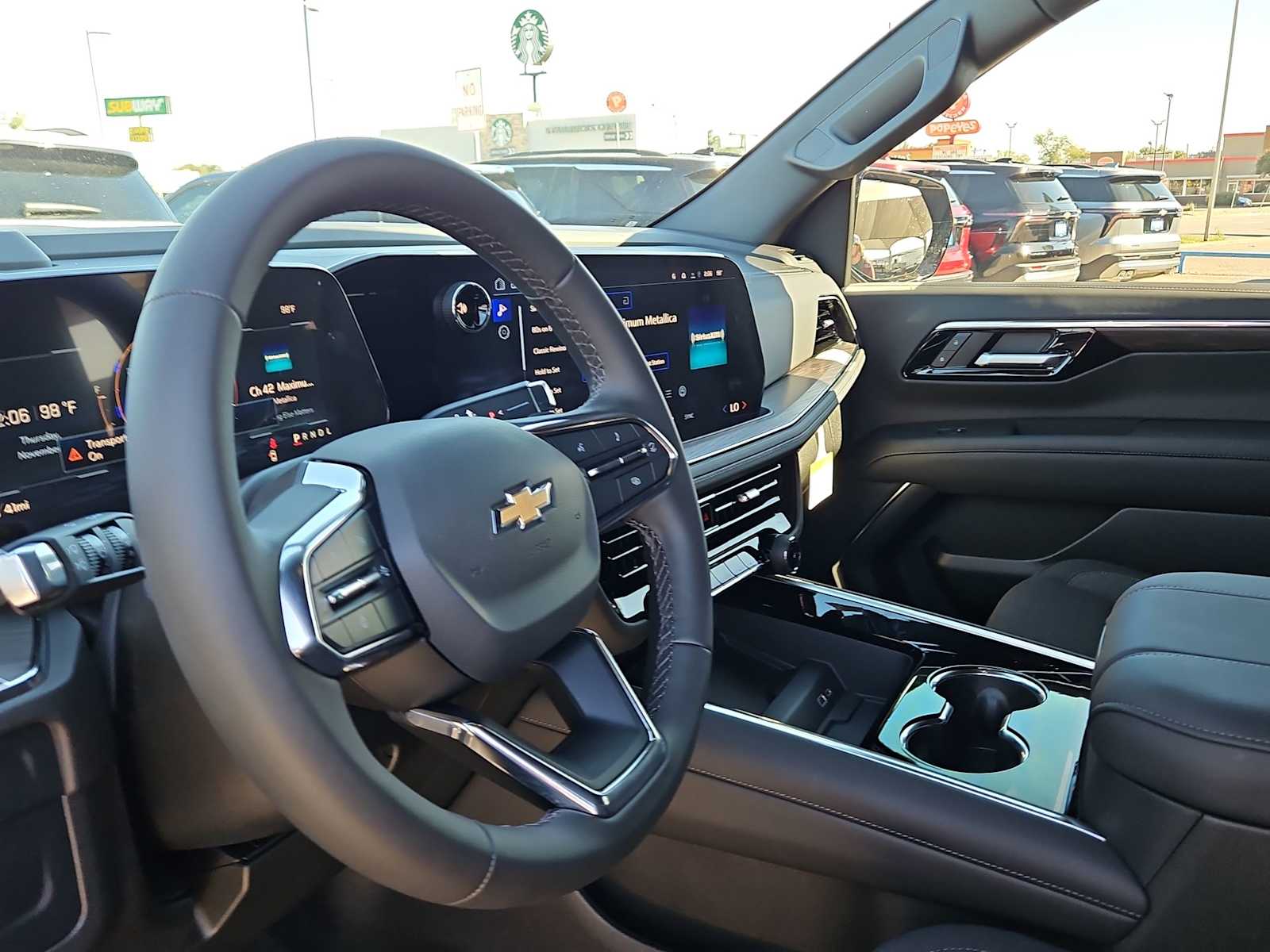 Thumbnail: 2026 Chevrolet Tahoe - 10
