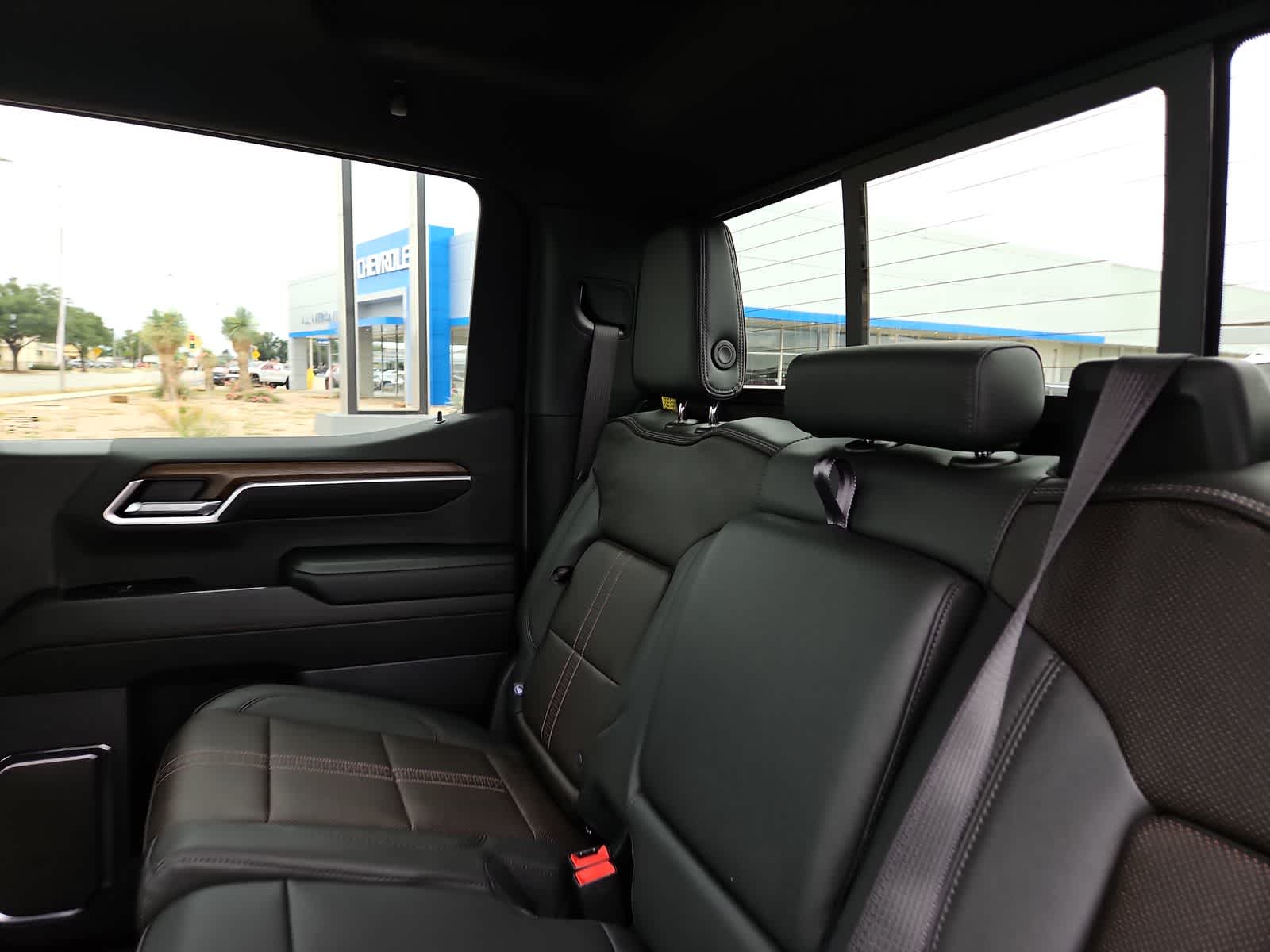 Thumbnail: 2024 Chevrolet Silverado 1500 - 21