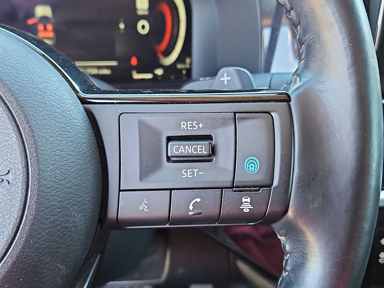 Thumbnail: 2022 Nissan Pathfinder - 21