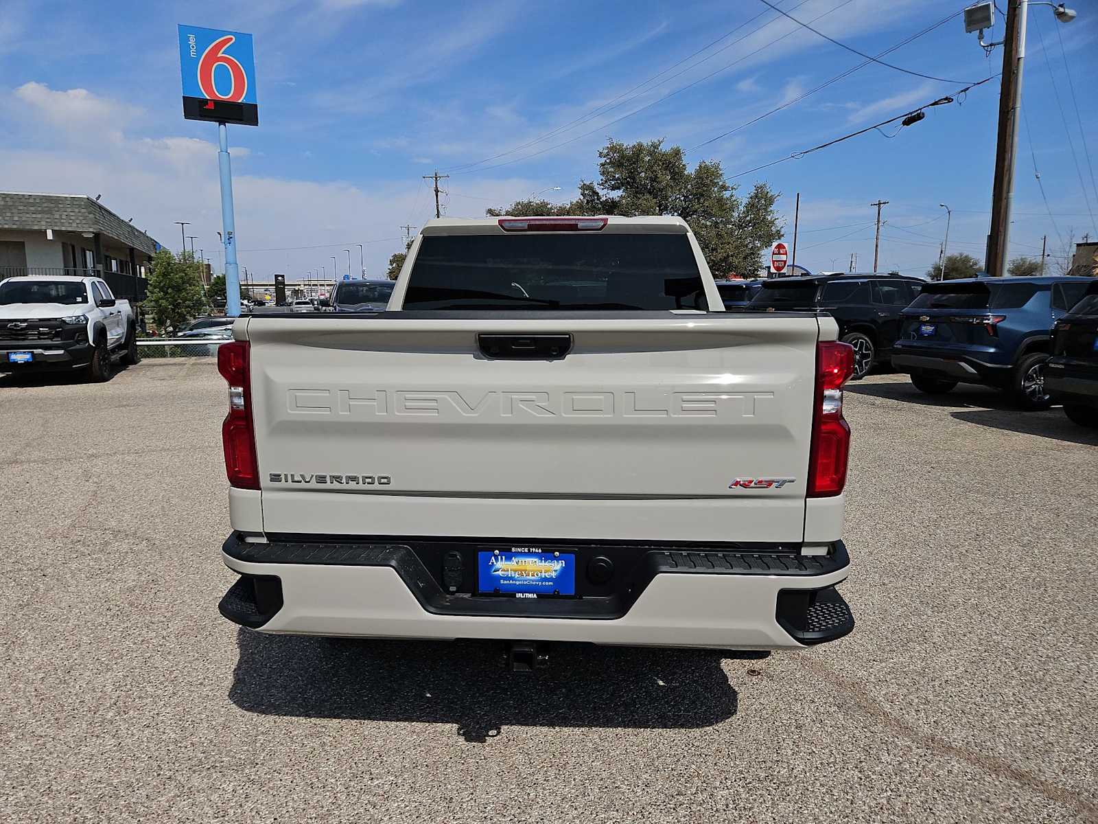 Thumbnail: 2026 Chevrolet Silverado 1500 - 7