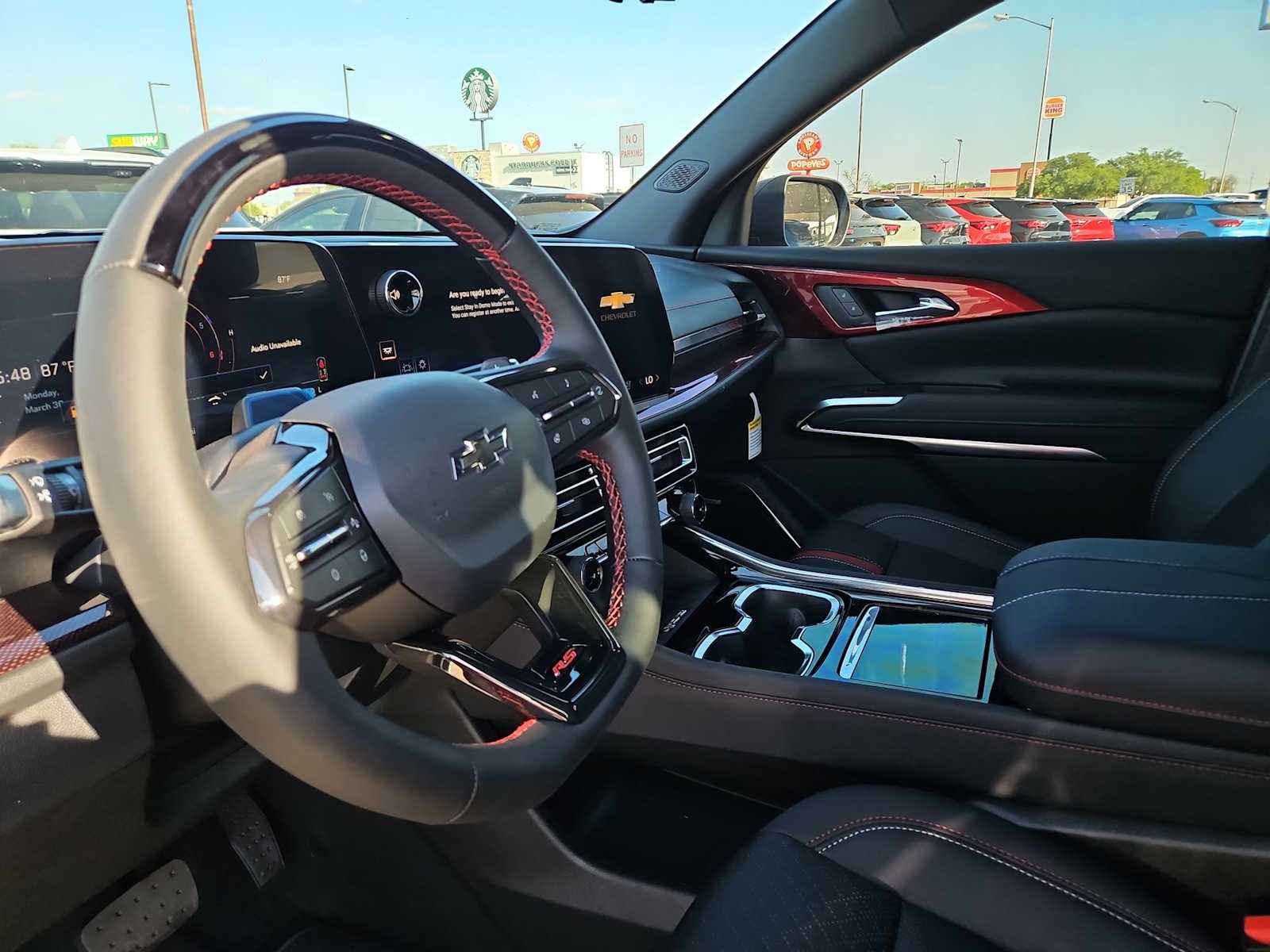 Thumbnail: 2026 Chevrolet Traverse - 10