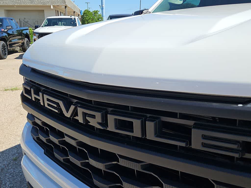 Thumbnail: 2026 Chevrolet Silverado 1500 - 13