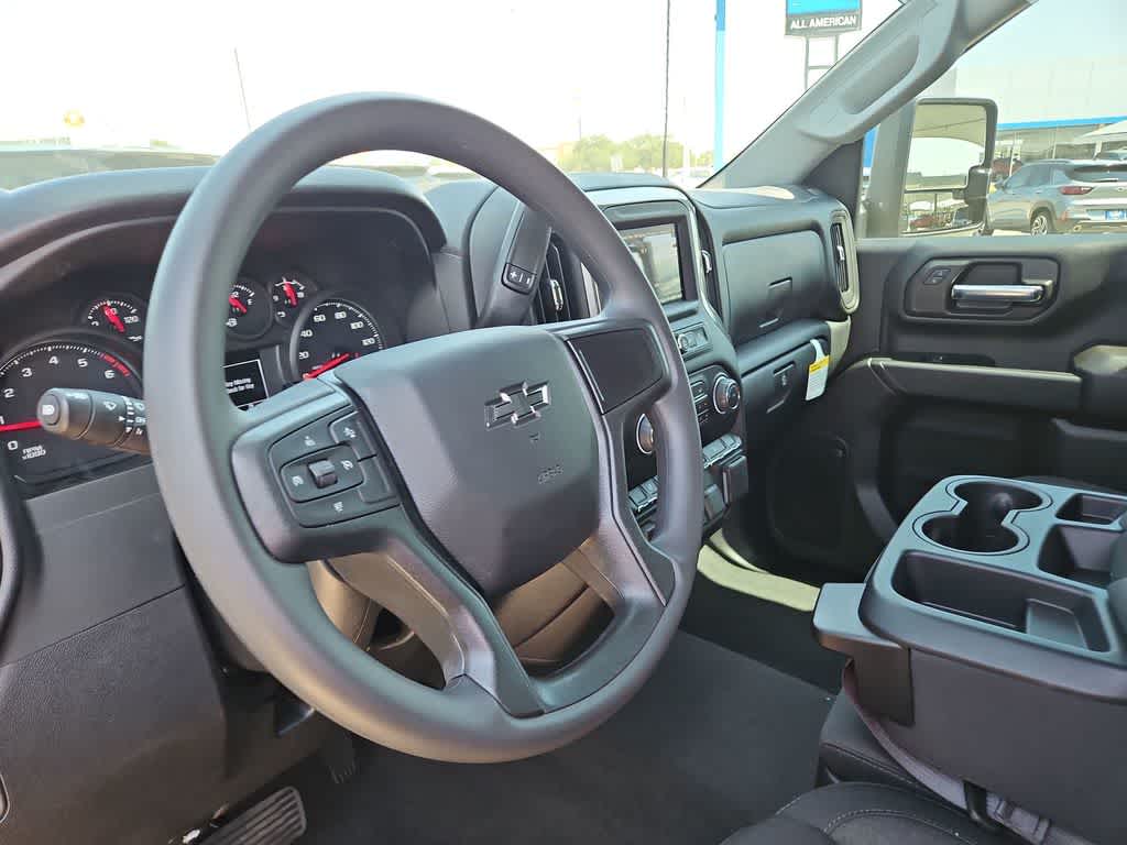 Thumbnail: 2026 Chevrolet Silverado 2500 - 10