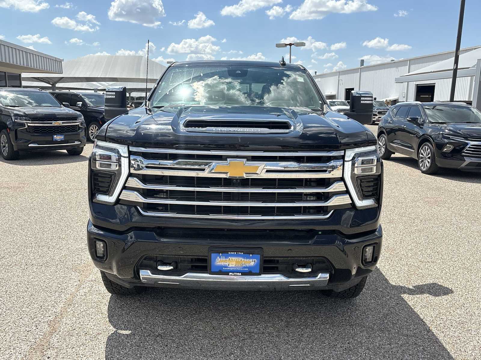 Thumbnail: 2024 Chevrolet Silverado 2500 - 3