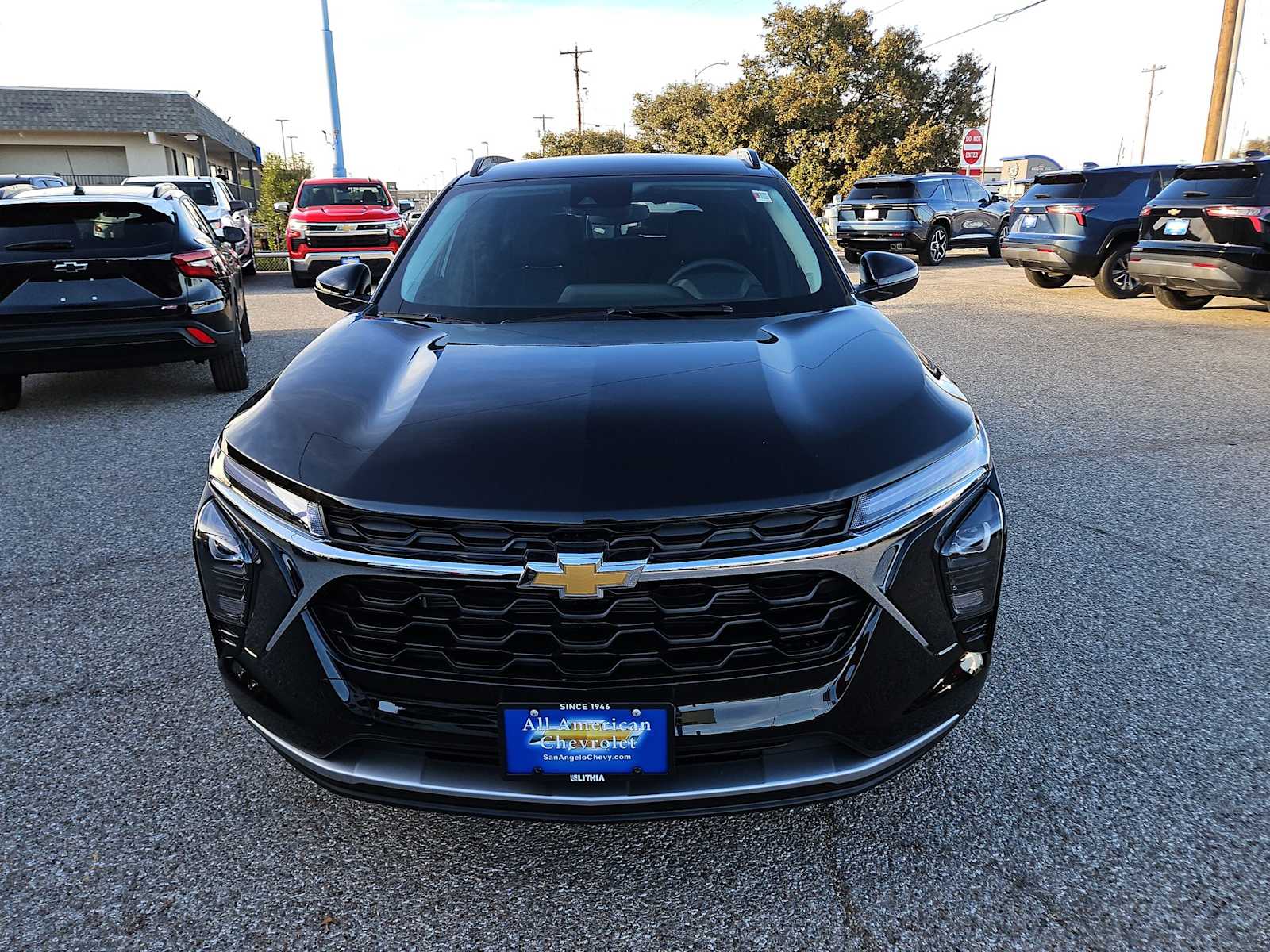 Thumbnail: 2026 Chevrolet Trax - 3