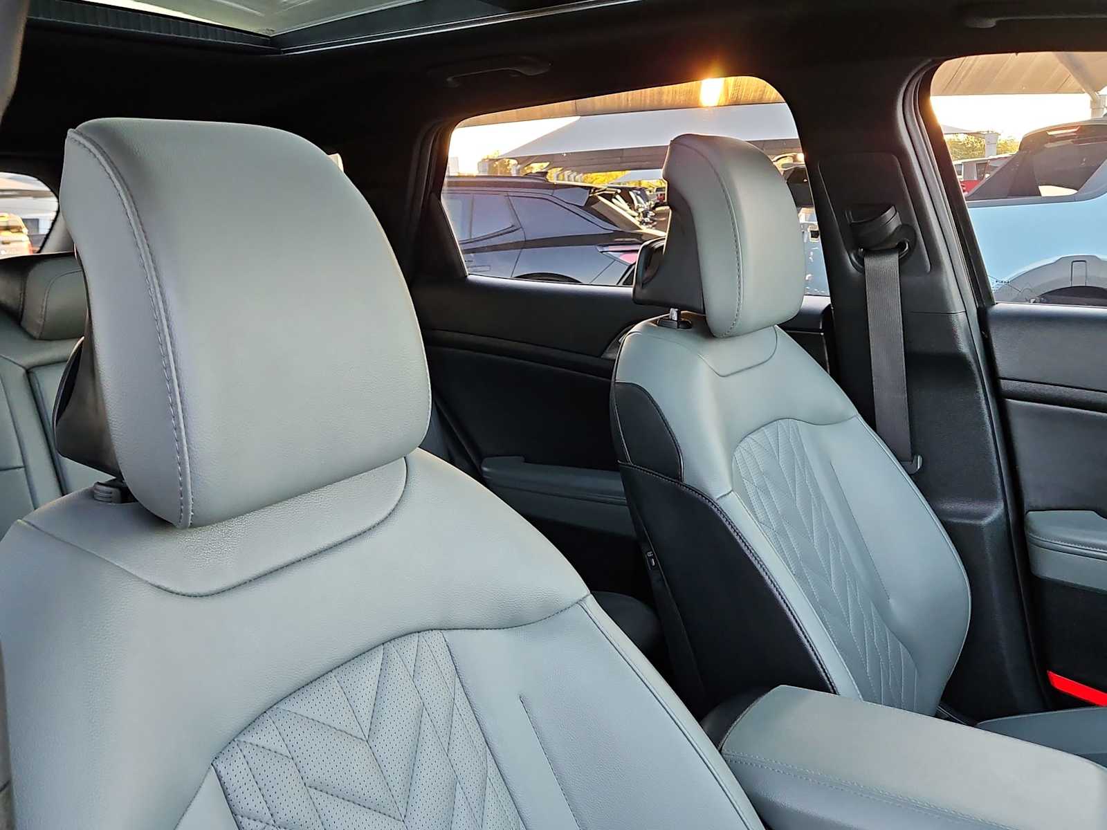 Thumbnail: 2025 Kia Sportage - 17