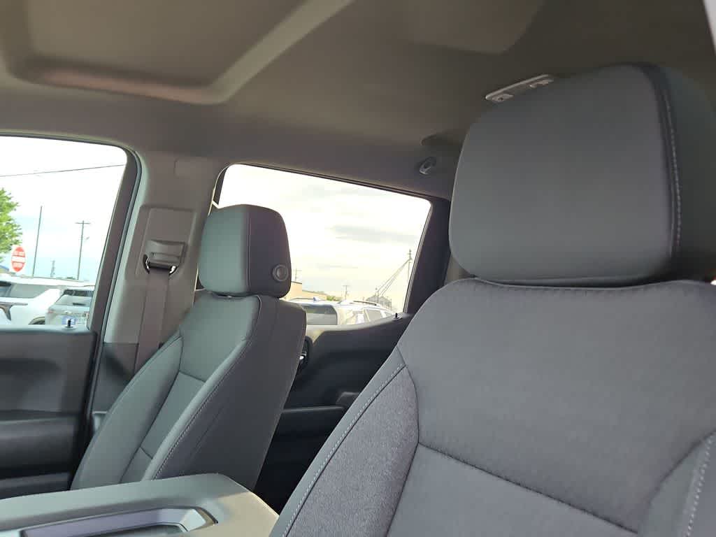 Thumbnail: 2026 Chevrolet Silverado 1500 - 15