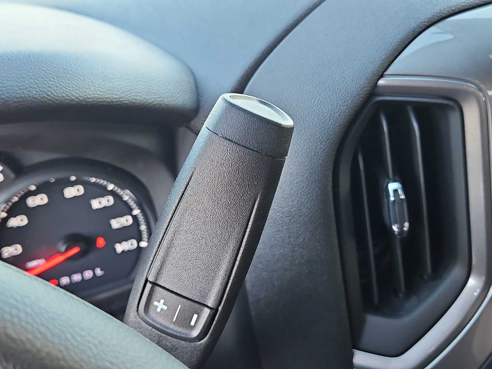 Thumbnail: 2026 Chevrolet Silverado 1500 - 21