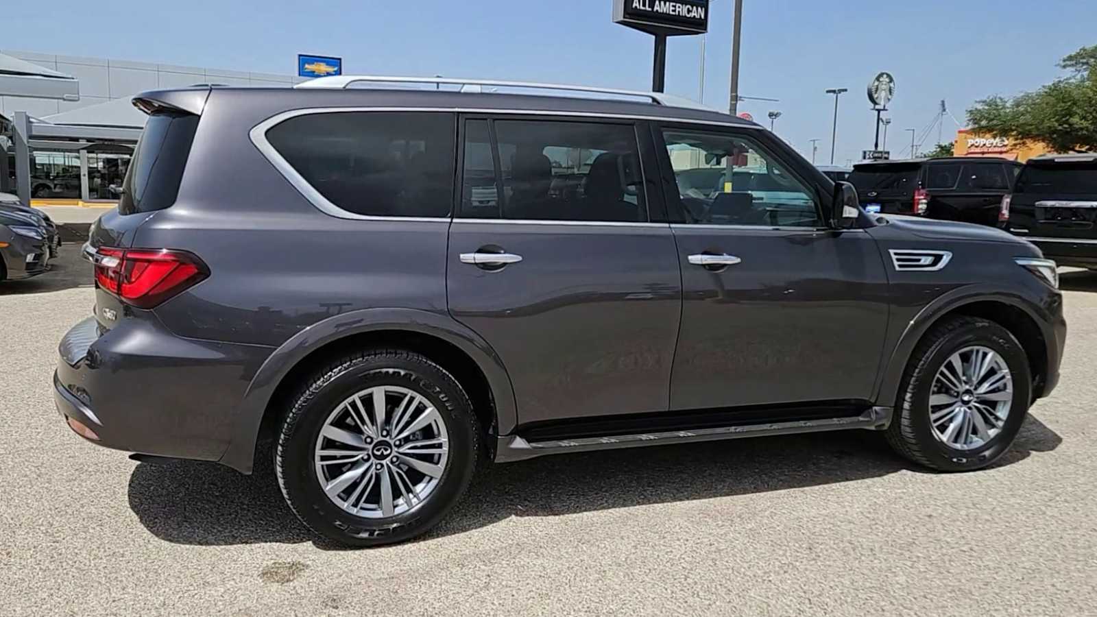 Thumbnail: 2024 INFINITI QX80 - 8