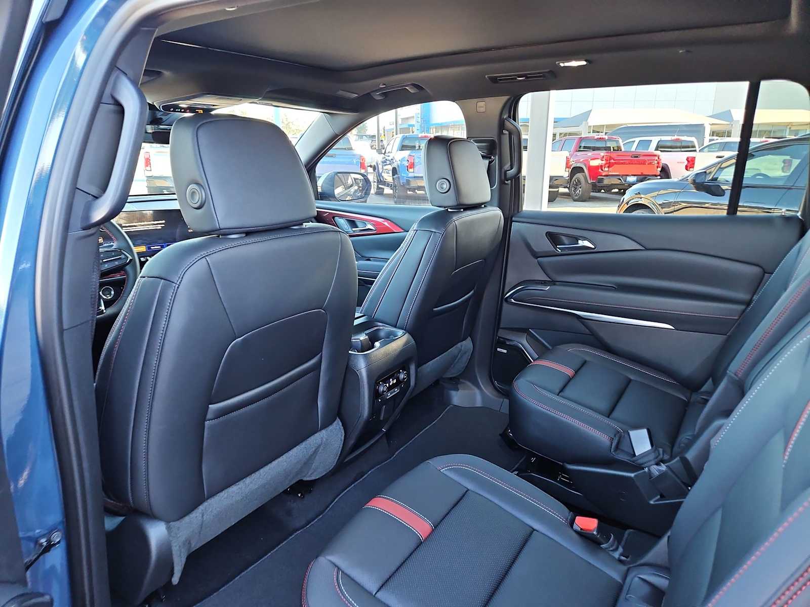 Thumbnail: 2026 Chevrolet Traverse - 15