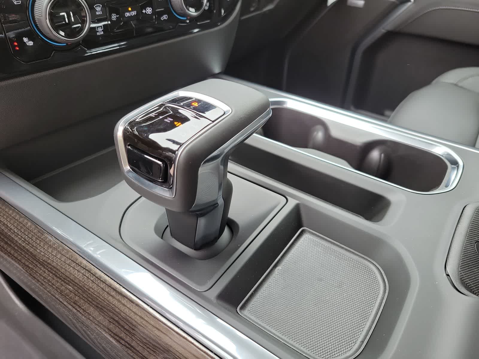 2022 Chevrolet Silverado 1500 RST 17