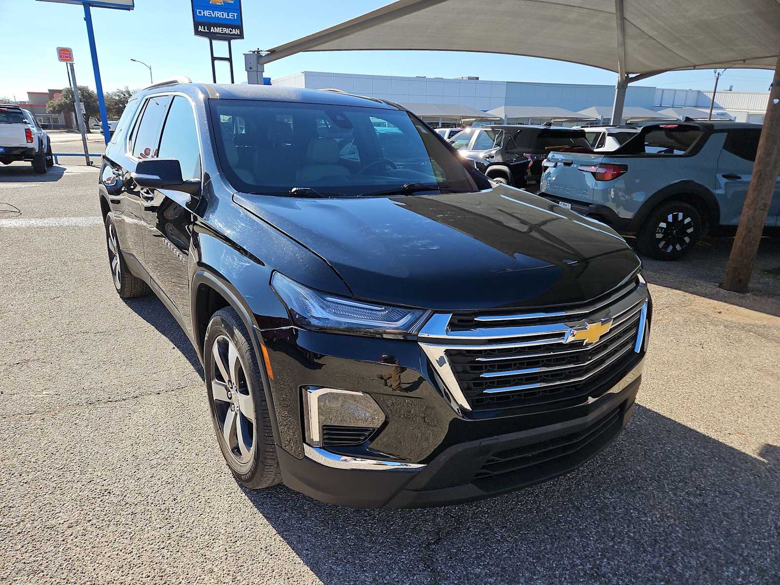 Thumbnail: 2022 Chevrolet Traverse - 2