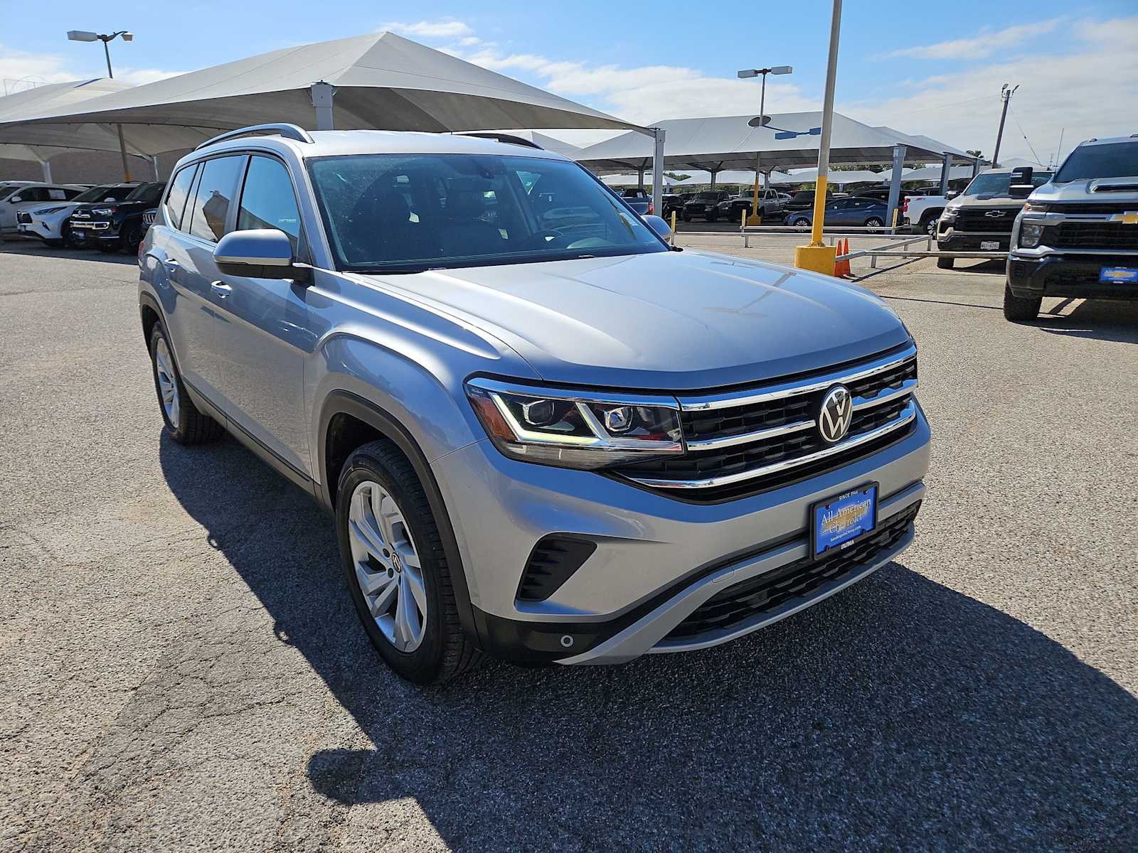 Thumbnail: 2021 Volkswagen Atlas - 2