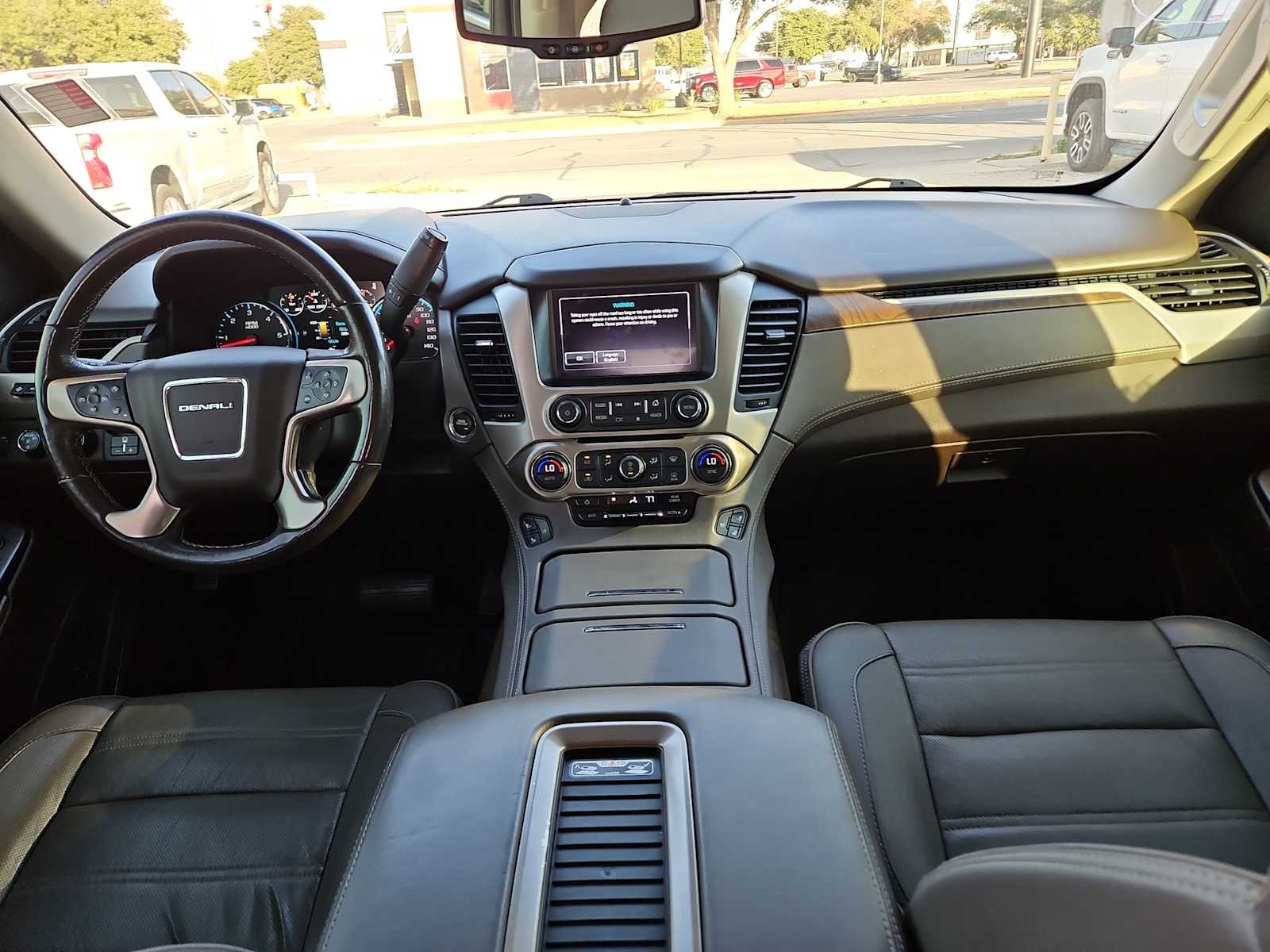 Thumbnail: 2018 GMC Yukon - 11