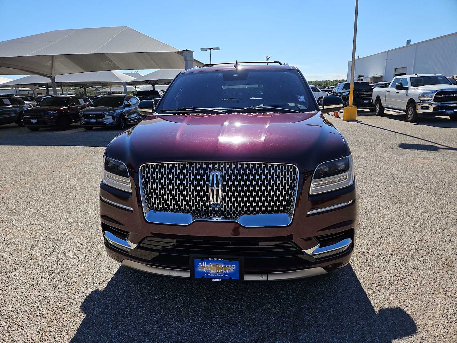 Thumbnail: 2019 Lincoln Navigator - 3