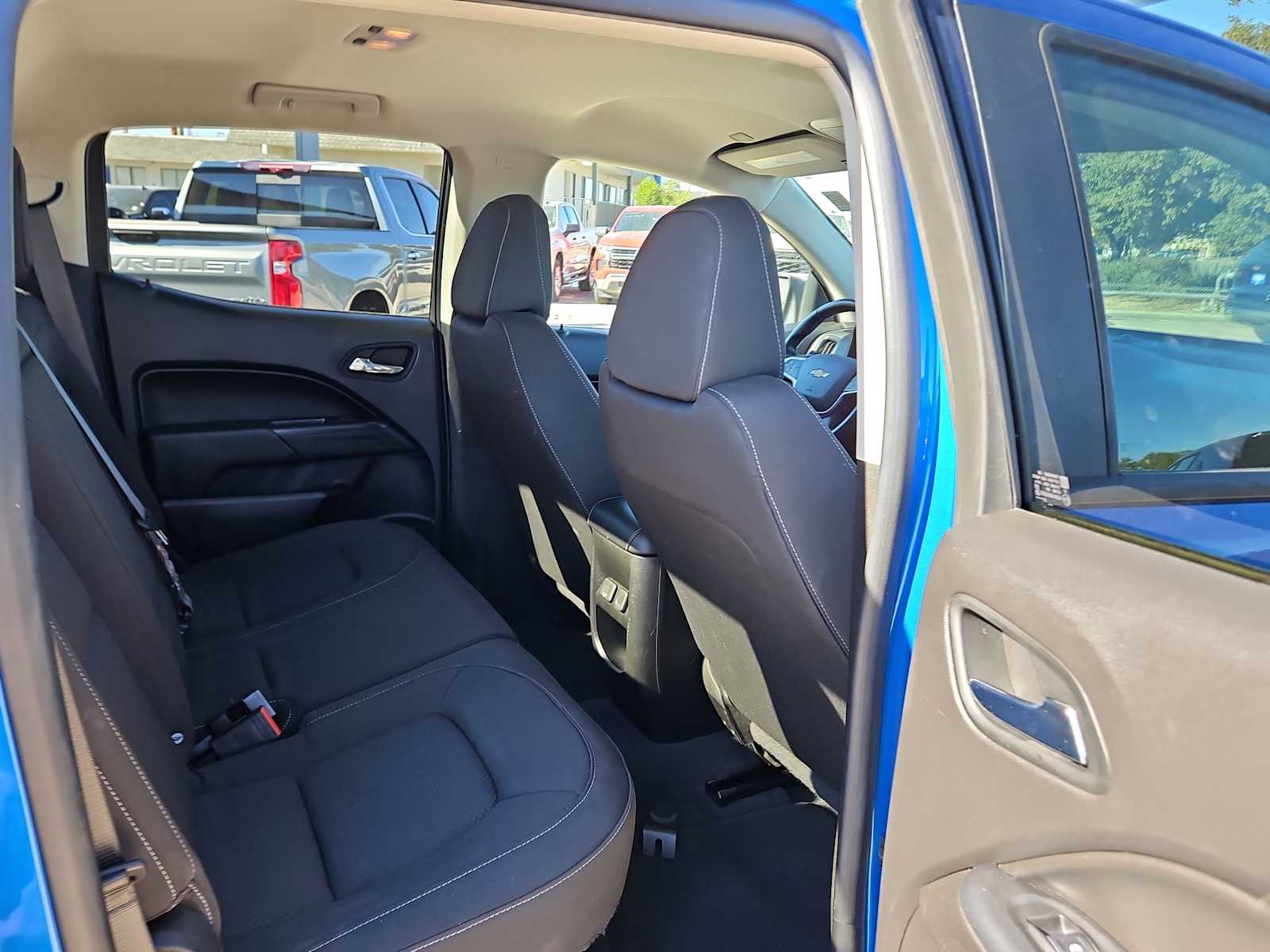 Thumbnail: 2021 Chevrolet Colorado - 16