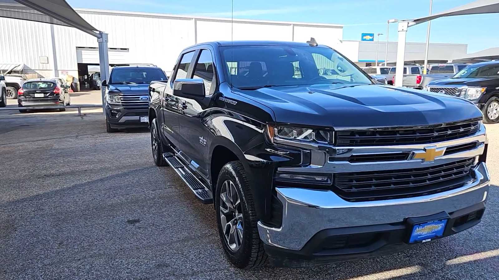 Thumbnail: 2020 Chevrolet Silverado 1500 - 2