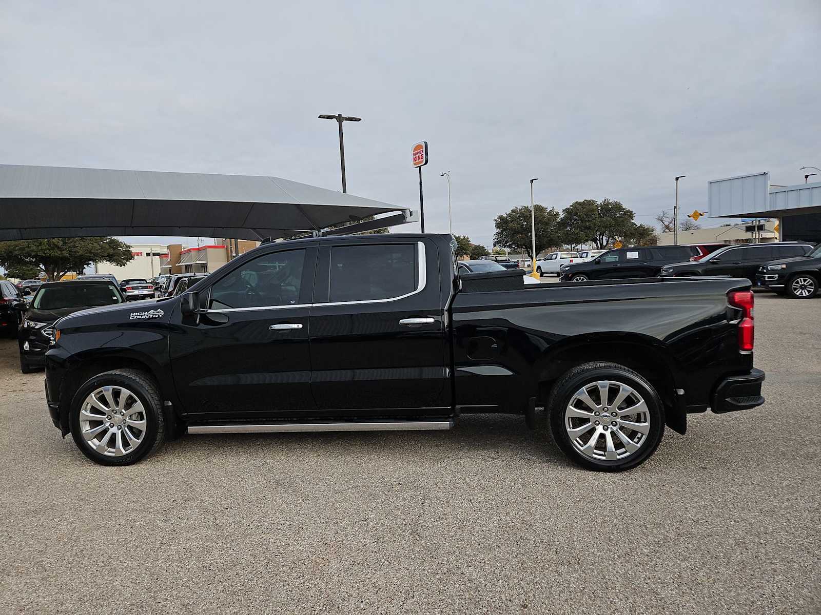 Thumbnail: 2022 Chevrolet Silverado 1500 - 5