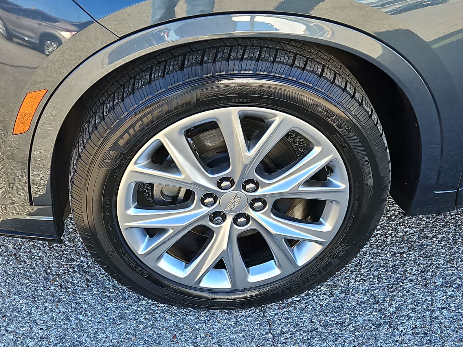 Thumbnail: 2020 Cadillac XT6 - 16