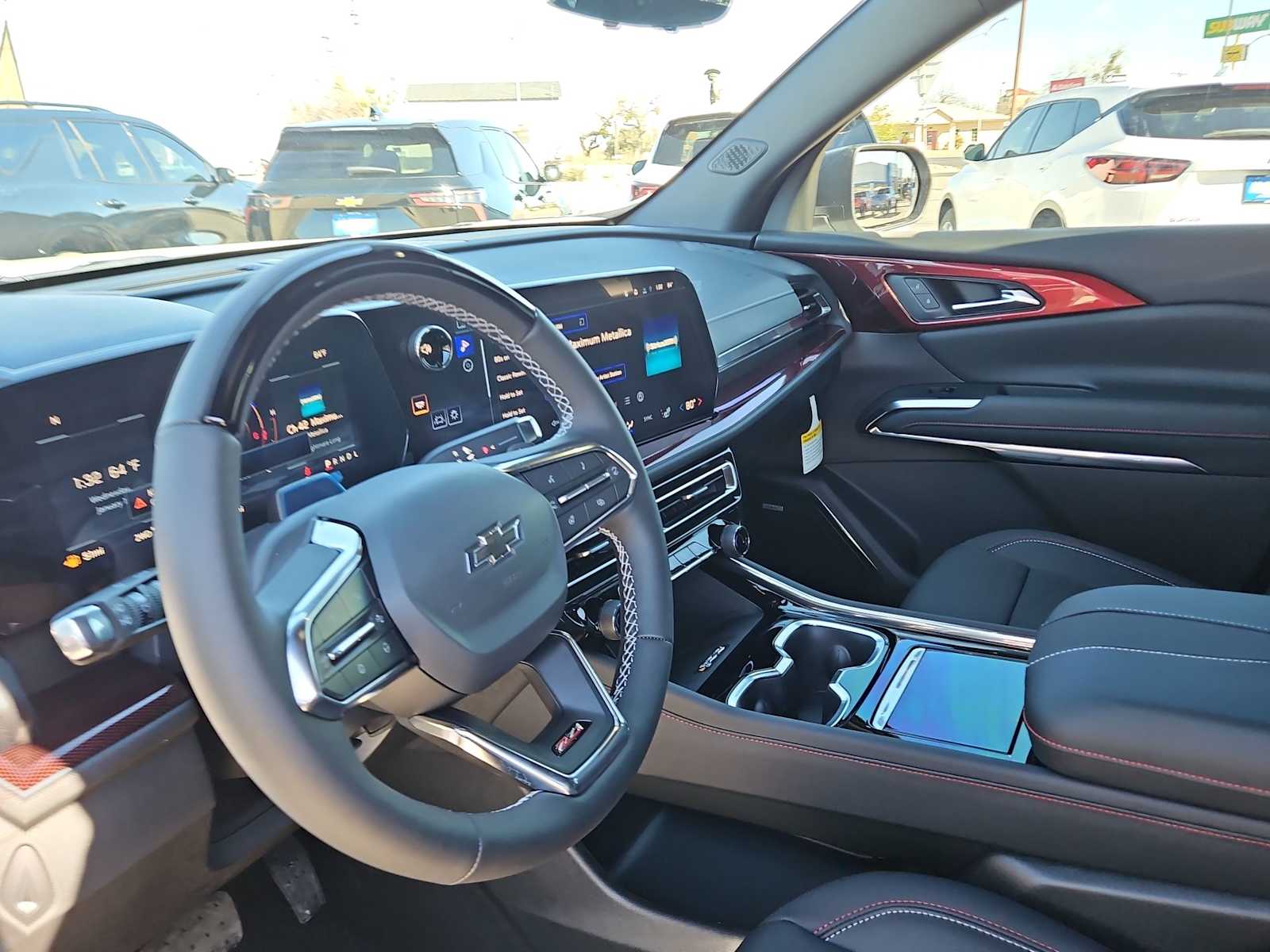 Thumbnail: 2026 Chevrolet Traverse - 10