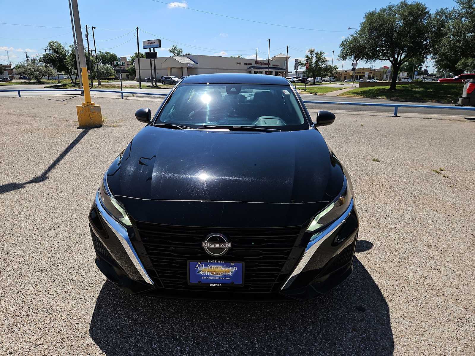 Thumbnail: 2025 Nissan Altima - 3