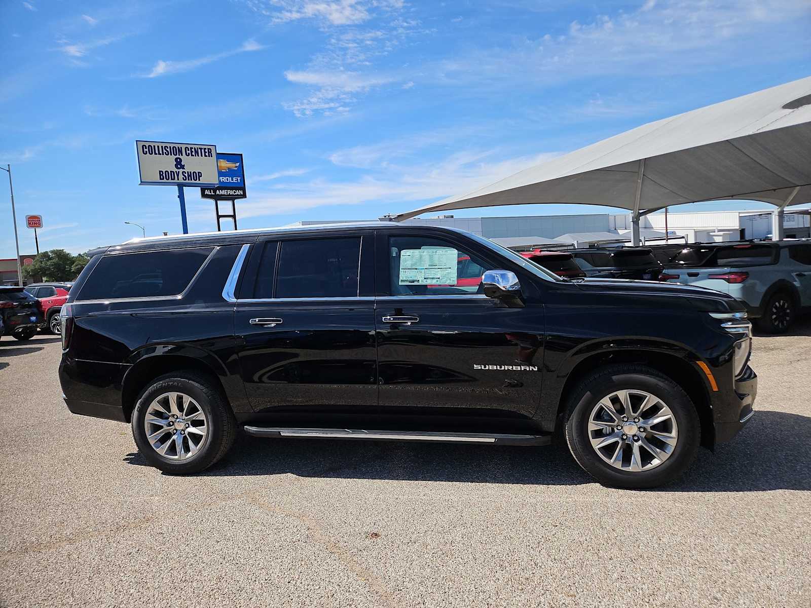 Thumbnail: 2026 Chevrolet Suburban - 9