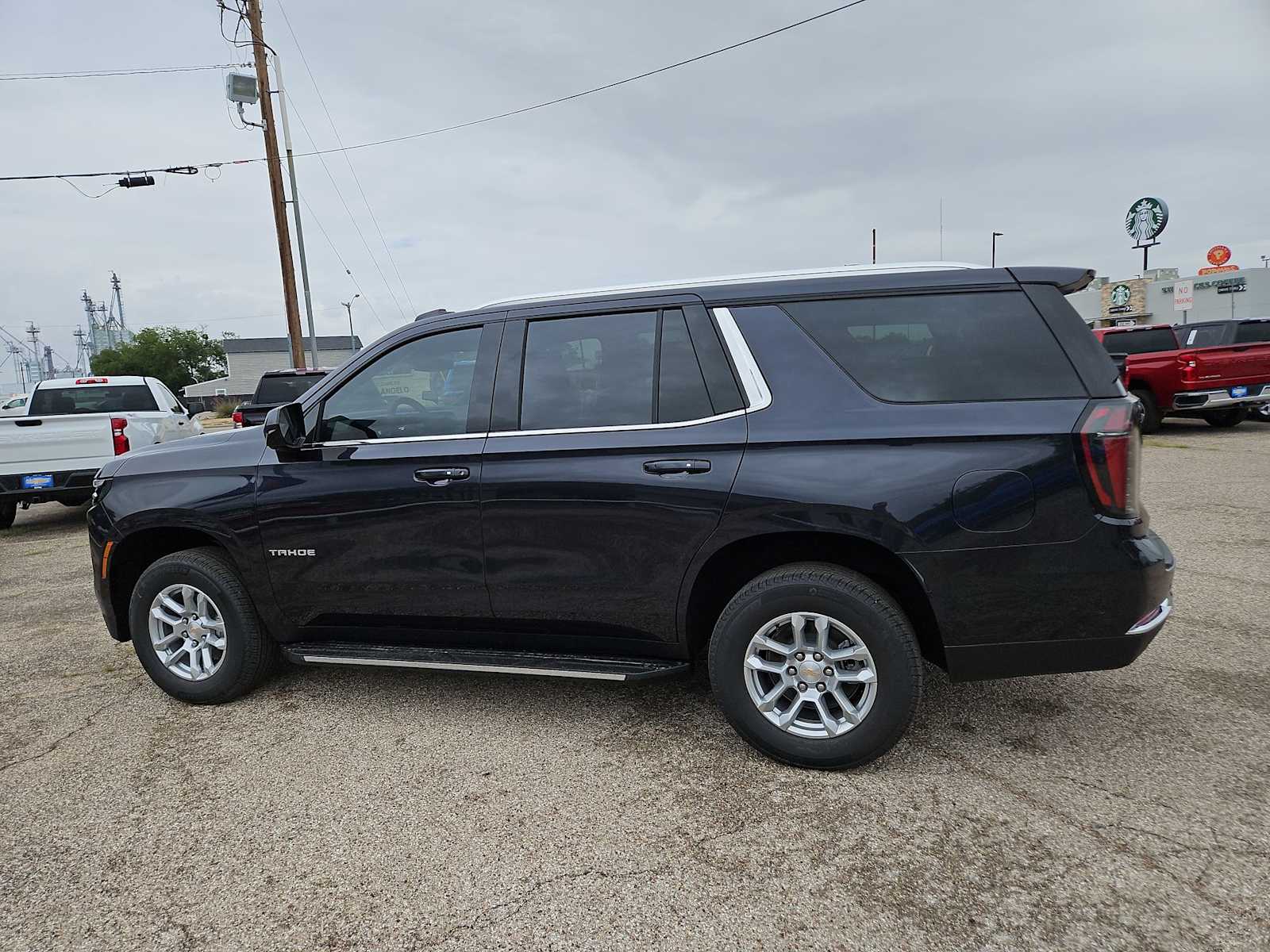 Thumbnail: 2025 Chevrolet Tahoe - 11