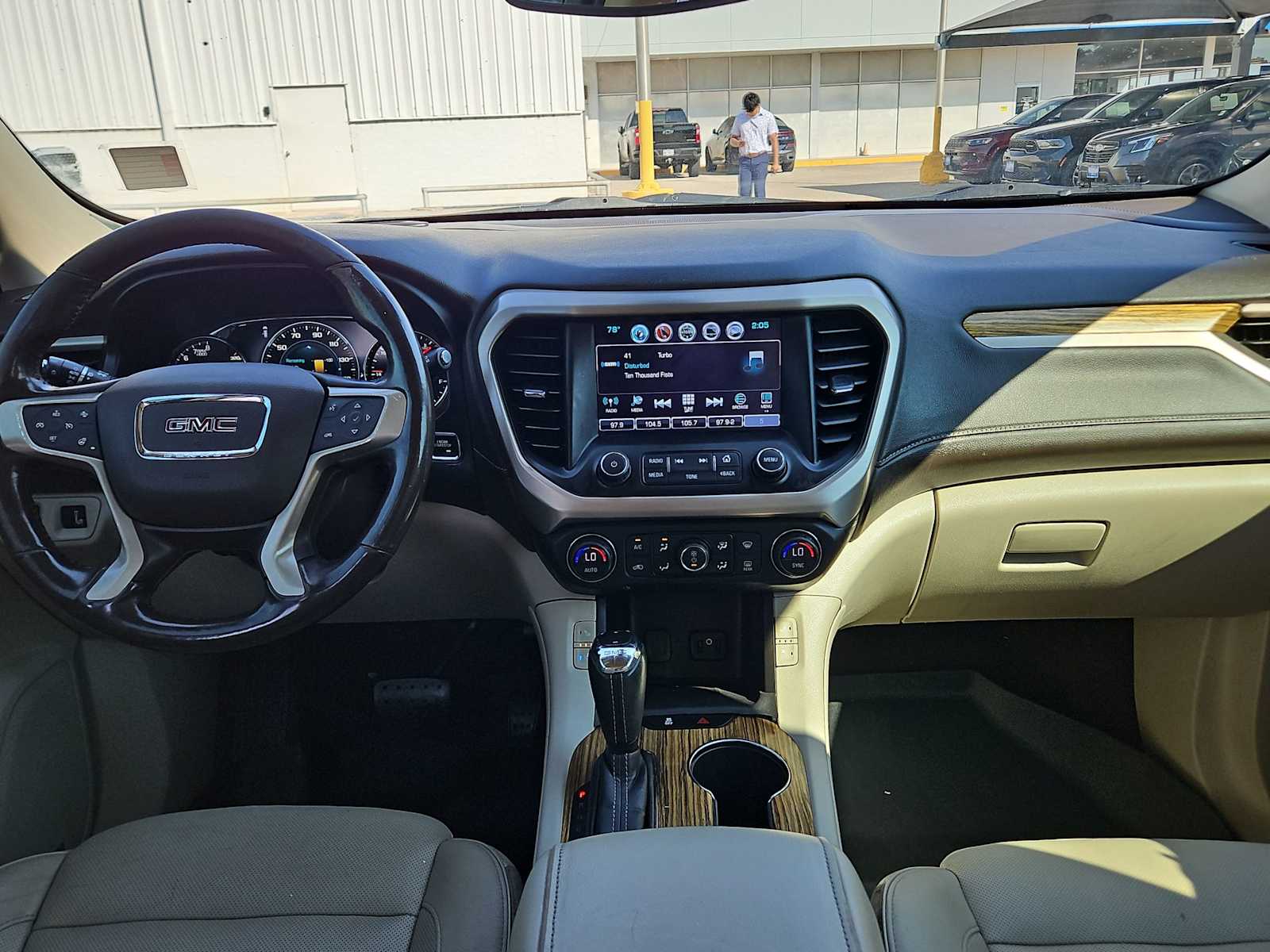 Thumbnail: 2019 GMC Acadia - 14