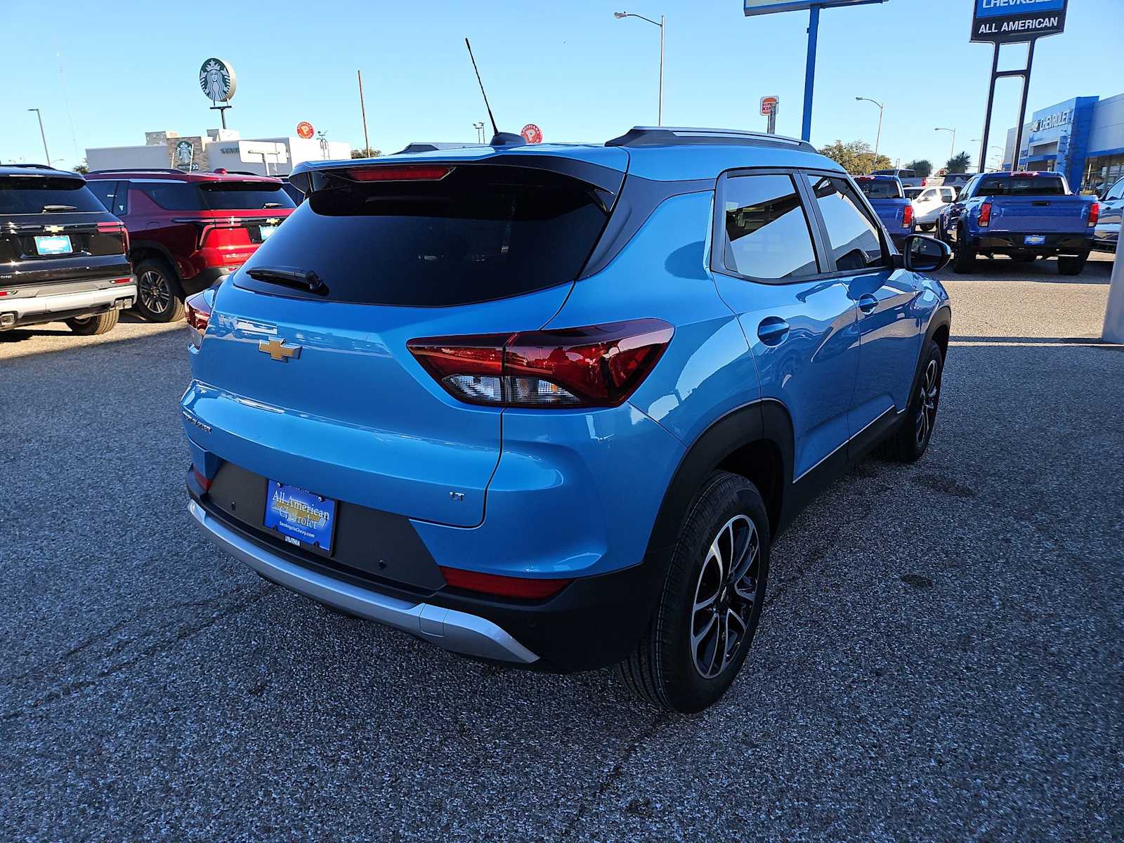 Thumbnail: 2026 Chevrolet TrailBlazer - 8