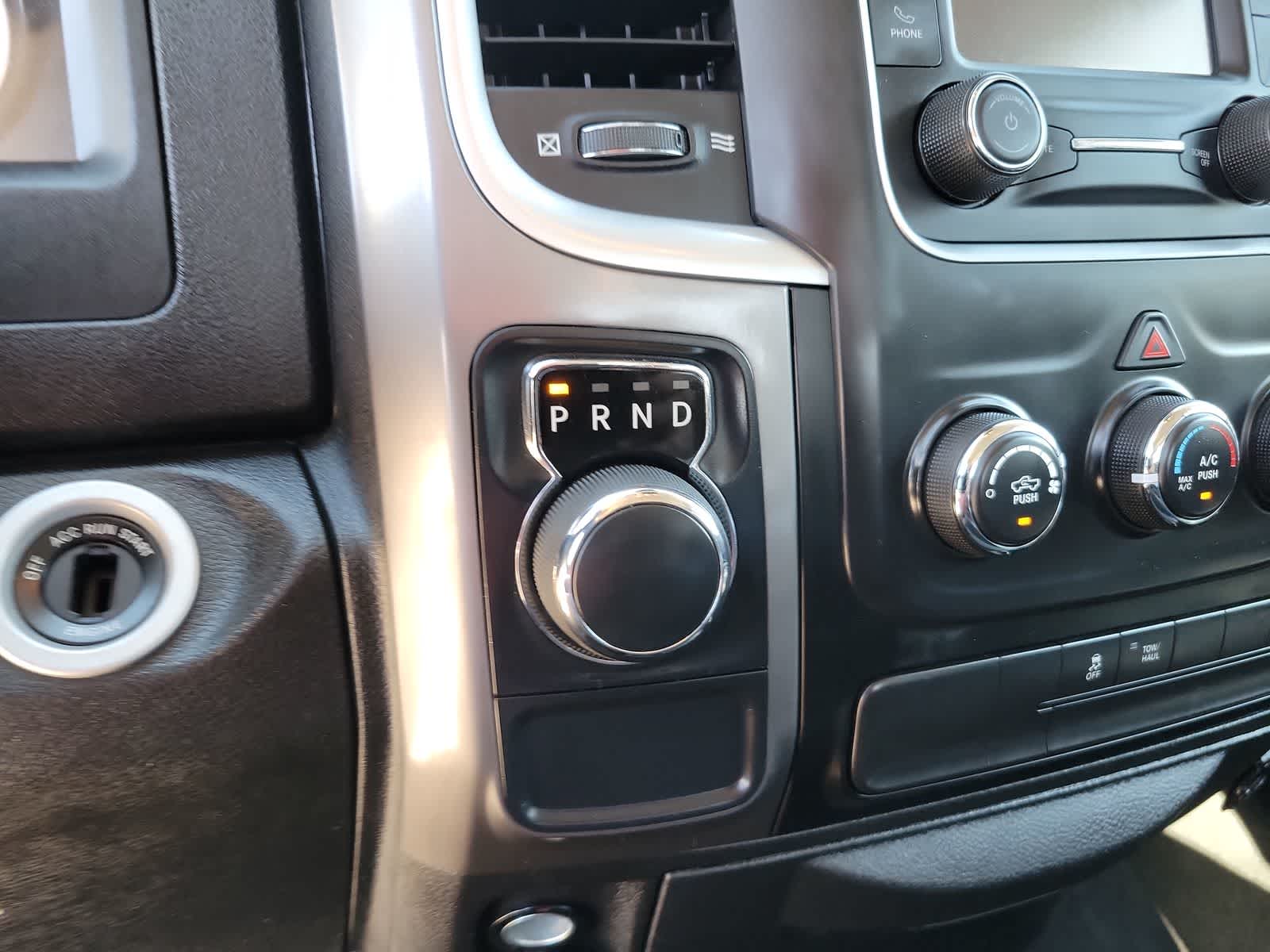 Thumbnail: 2021 RAM 1500 Classic - 25