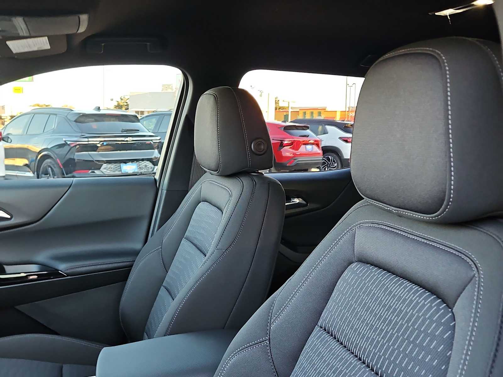 Thumbnail: 2026 Chevrolet Equinox - 15