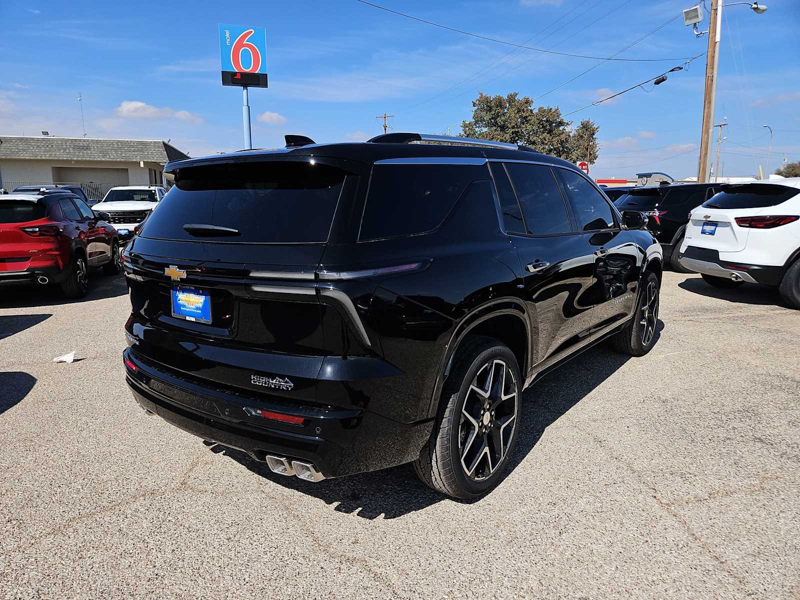 Thumbnail: 2026 Chevrolet Traverse - 8