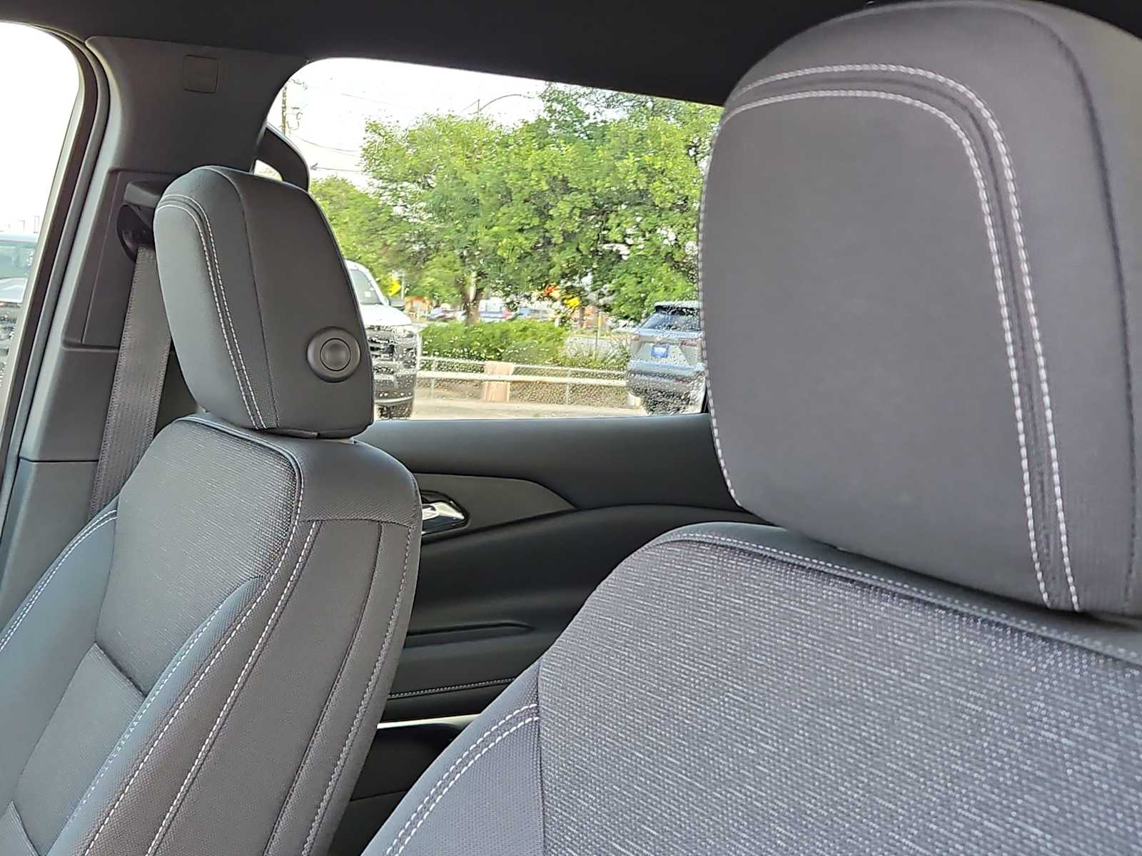 Thumbnail: 2026 Chevrolet Traverse - 15