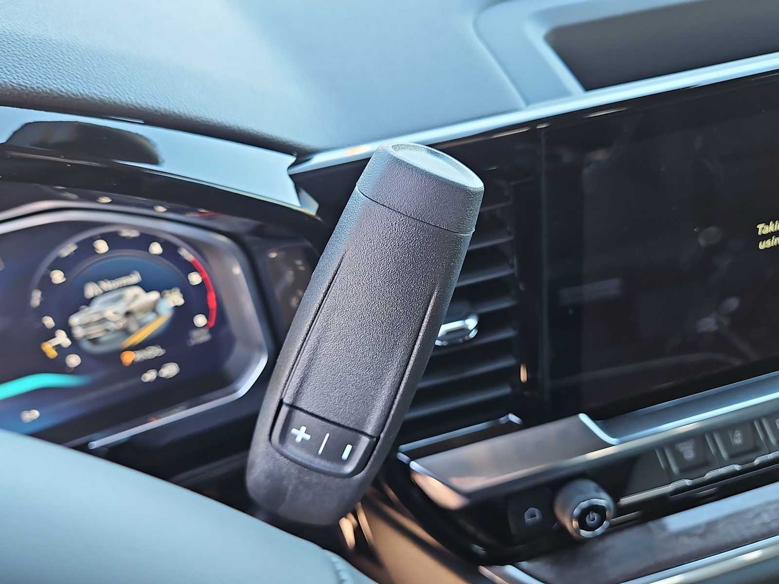 Thumbnail: 2026 Chevrolet Silverado 2500 - 19