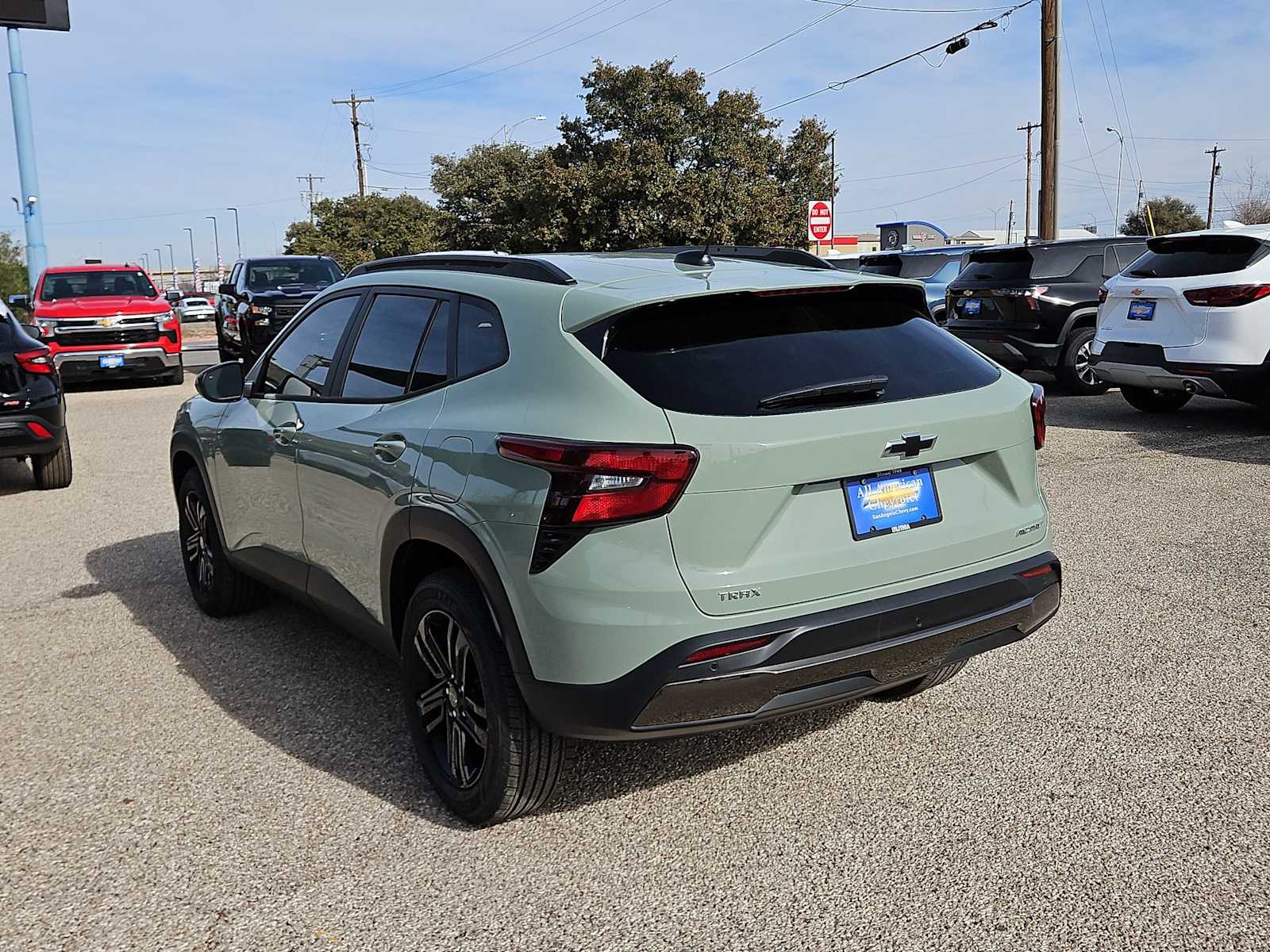 Thumbnail: 2026 Chevrolet Trax - 6