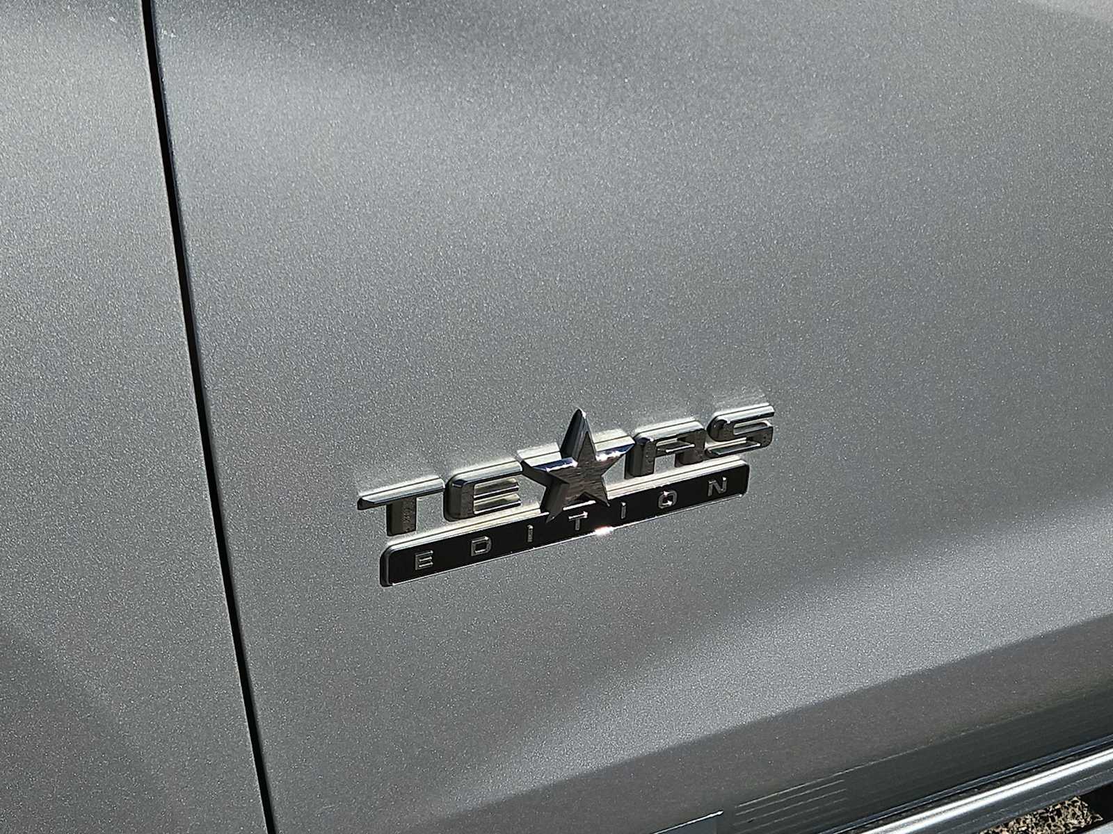 Thumbnail: 2022 Chevrolet Silverado 1500 - 11